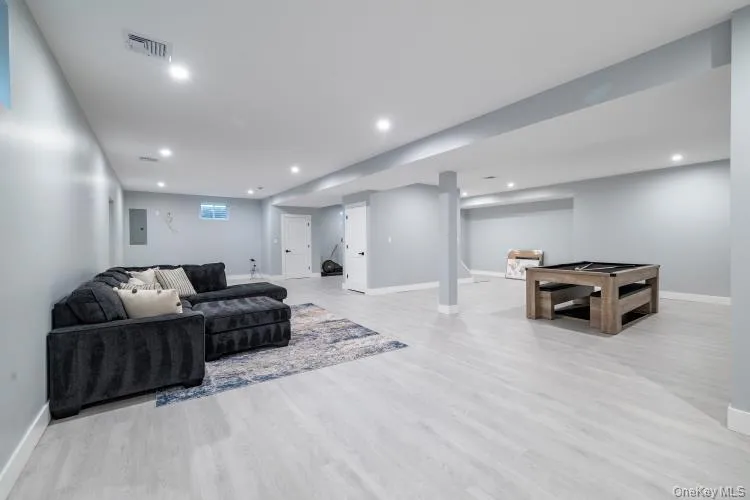 23 Faith Lane, Hempstead, NY, 5 Bedrooms Bedrooms, 7 Rooms Rooms,5 BathroomsBathrooms,Residential,For Rent,Faith,0,1023049 23 Faith Lane, Hempstead, NY, 5 Bedrooms Bedrooms, 7 Rooms Rooms,5 BathroomsBathrooms,Residential,For Rent,Faith,0,1023049