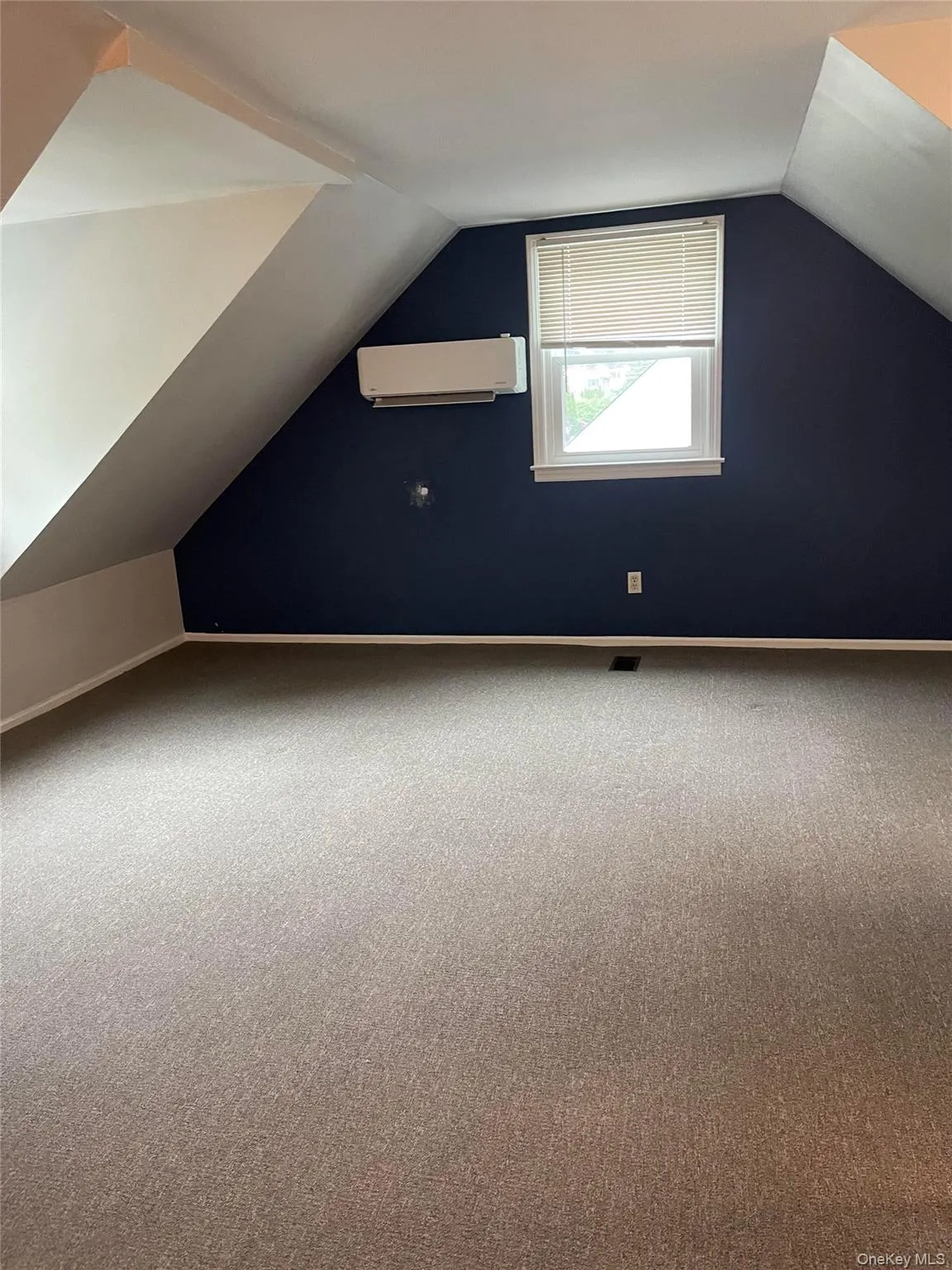 206 Dickinson Avenue, Huntington, NY, 1 Bedroom Bedrooms, 2 Rooms Rooms,1 BathroomBathrooms,Residential Lease,For Rent,Dickinson,0,1023052 206 Dickinson Avenue, Huntington, NY, 1 Bedroom Bedrooms, 2 Rooms Rooms,1 BathroomBathrooms,Residential Lease,For Rent,Dickinson,0,1023052