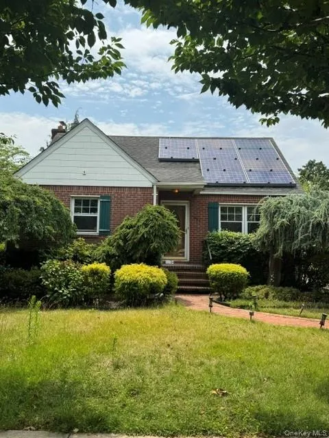 852 Henry Street, Hempstead, NY, 3 Bedrooms Bedrooms, 6 Rooms Rooms,1 BathroomBathrooms,Residential,For Rent,Henry,0,1023054 852 Henry Street, Hempstead, NY, 3 Bedrooms Bedrooms, 6 Rooms Rooms,1 BathroomBathrooms,Residential,For Rent,Henry,0,1023054