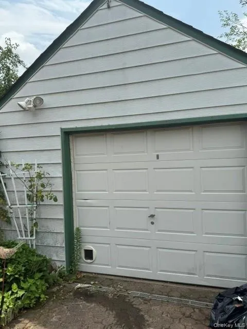 852 Henry Street, Hempstead, NY, 3 Bedrooms Bedrooms, 6 Rooms Rooms,1 BathroomBathrooms,Residential,For Rent,Henry,0,1023054 852 Henry Street, Hempstead, NY, 3 Bedrooms Bedrooms, 6 Rooms Rooms,1 BathroomBathrooms,Residential,For Rent,Henry,0,1023054
