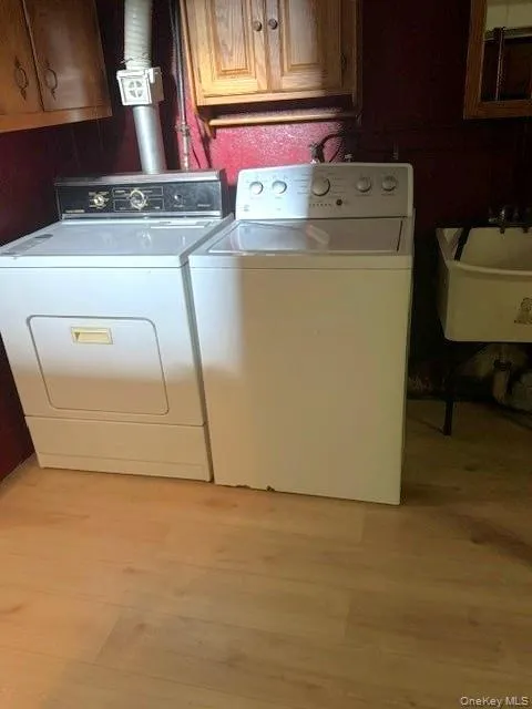 852 Henry Street, Hempstead, NY, 3 Bedrooms Bedrooms, 6 Rooms Rooms,1 BathroomBathrooms,Residential,For Rent,Henry,0,1023054 852 Henry Street, Hempstead, NY, 3 Bedrooms Bedrooms, 6 Rooms Rooms,1 BathroomBathrooms,Residential,For Rent,Henry,0,1023054