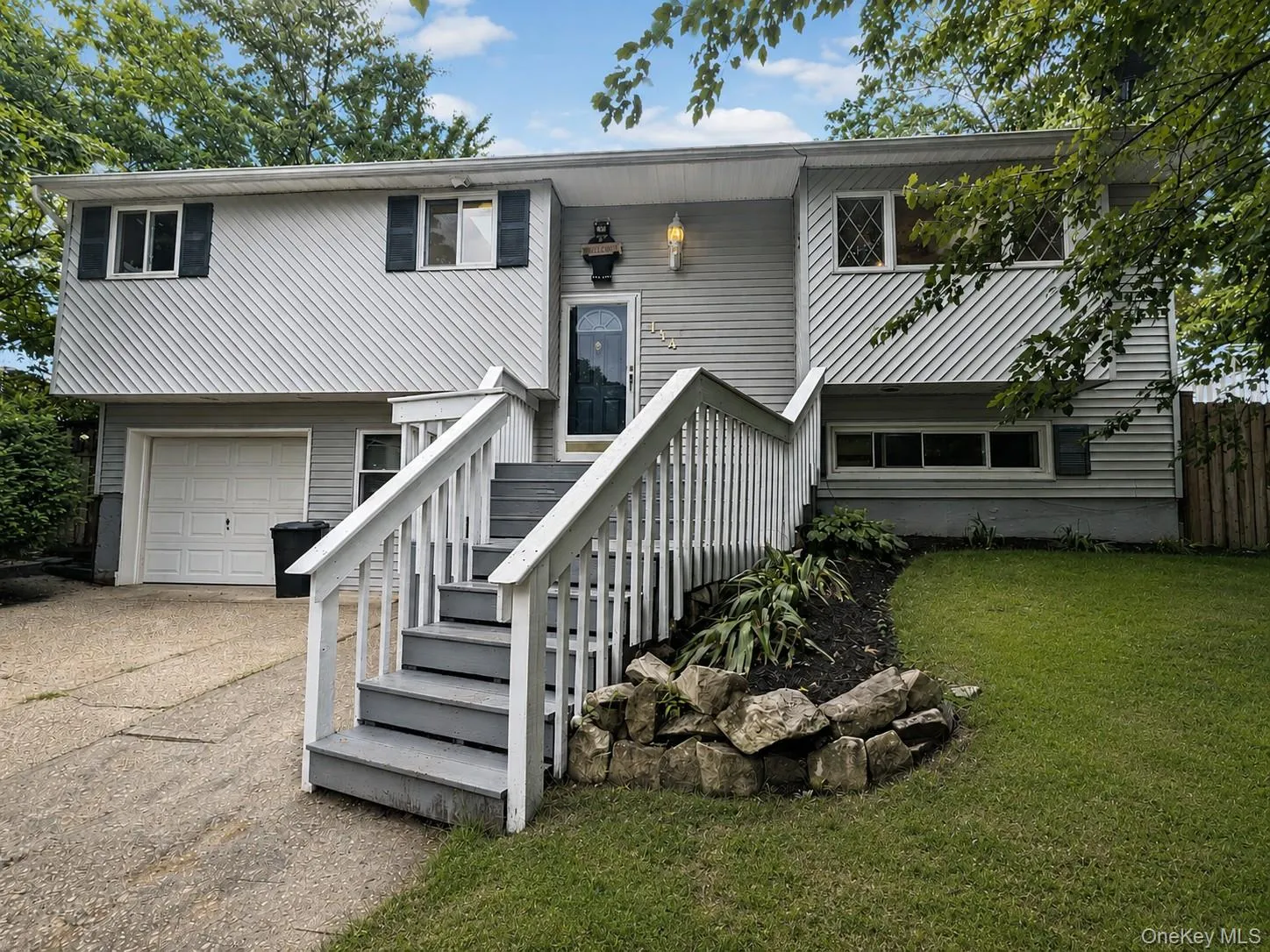 114 Berkeley Avenue, Brookhaven, NY, 4 Bedrooms Bedrooms, 6 Rooms Rooms,2 BathroomsBathrooms,Residential,For Rent,Berkeley,0,1023059 114 Berkeley Avenue, Brookhaven, NY, 4 Bedrooms Bedrooms, 6 Rooms Rooms,2 BathroomsBathrooms,Residential,For Rent,Berkeley,0,1023059