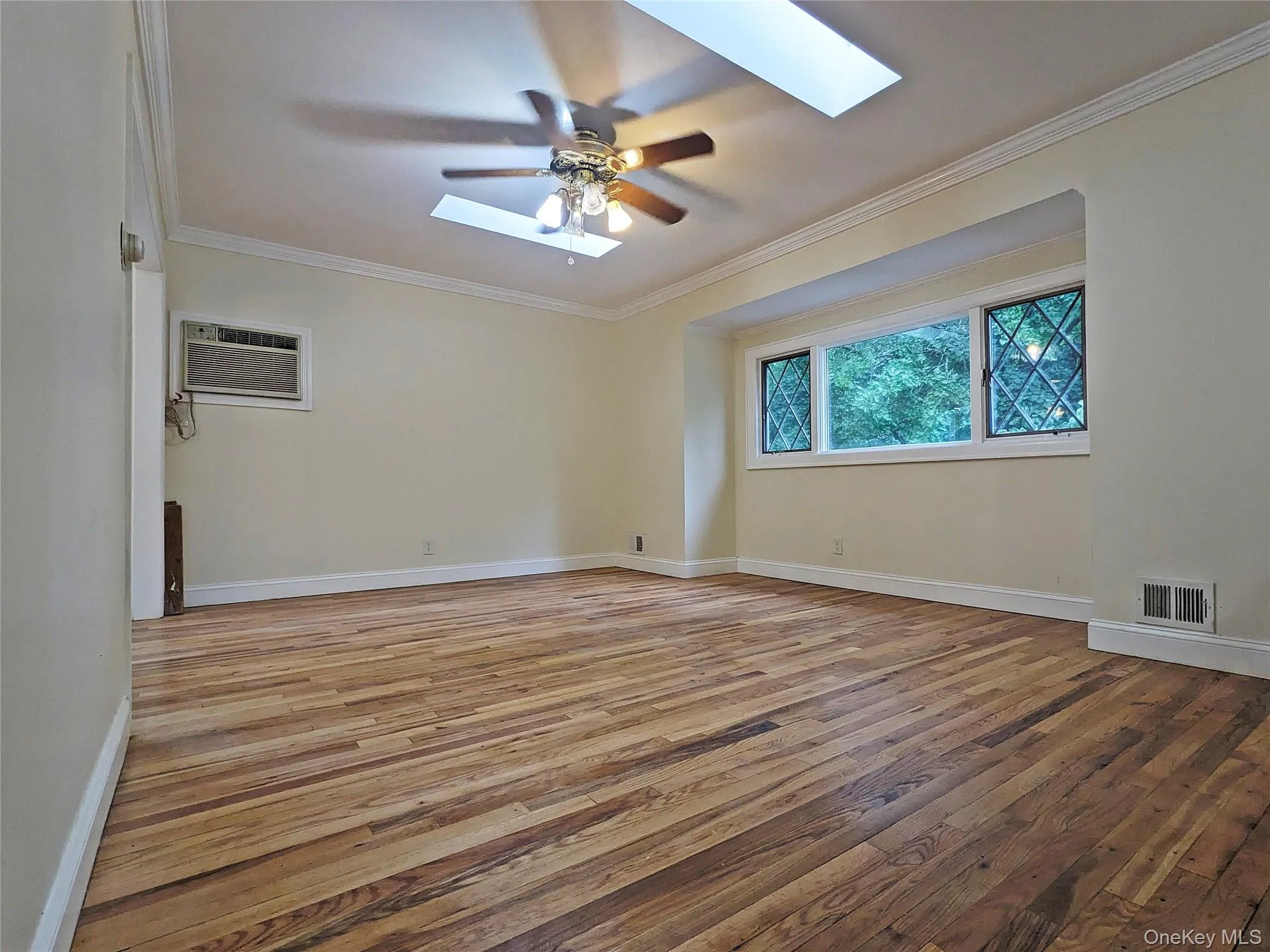 114 Berkeley Avenue, Brookhaven, NY, 4 Bedrooms Bedrooms, 6 Rooms Rooms,2 BathroomsBathrooms,Residential,For Rent,Berkeley,0,1023059 114 Berkeley Avenue, Brookhaven, NY, 4 Bedrooms Bedrooms, 6 Rooms Rooms,2 BathroomsBathrooms,Residential,For Rent,Berkeley,0,1023059
