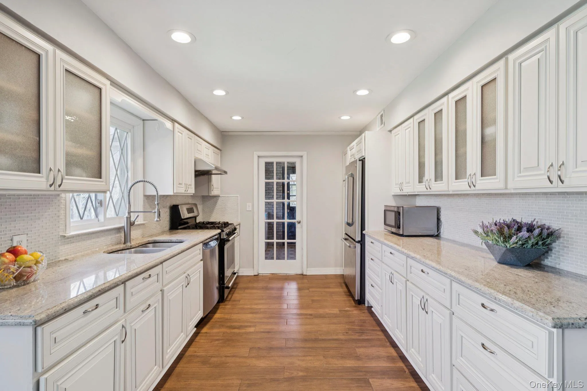 61 Arleigh Road, North Hempstead, NY, 5 Bedrooms Bedrooms, 14 Rooms Rooms,2 BathroomsBathrooms,Residential Lease,For Rent,Arleigh,0,1023062 61 Arleigh Road, North Hempstead, NY, 5 Bedrooms Bedrooms, 14 Rooms Rooms,2 BathroomsBathrooms,Residential Lease,For Rent,Arleigh,0,1023062