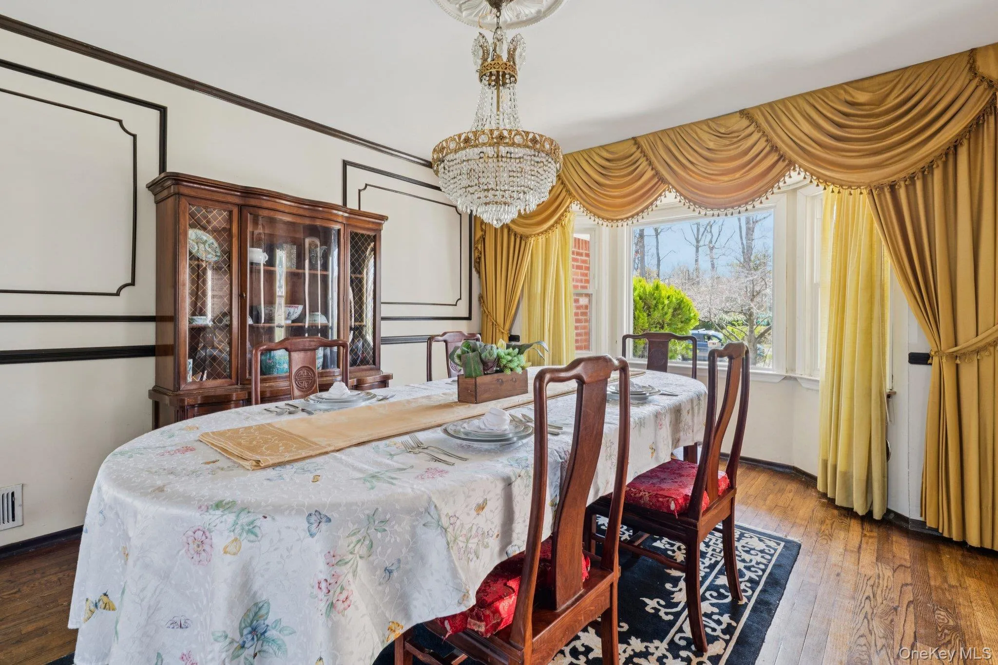 61 Arleigh Road, North Hempstead, NY, 5 Bedrooms Bedrooms, 14 Rooms Rooms,2 BathroomsBathrooms,Residential Lease,For Rent,Arleigh,0,1023062 61 Arleigh Road, North Hempstead, NY, 5 Bedrooms Bedrooms, 14 Rooms Rooms,2 BathroomsBathrooms,Residential Lease,For Rent,Arleigh,0,1023062