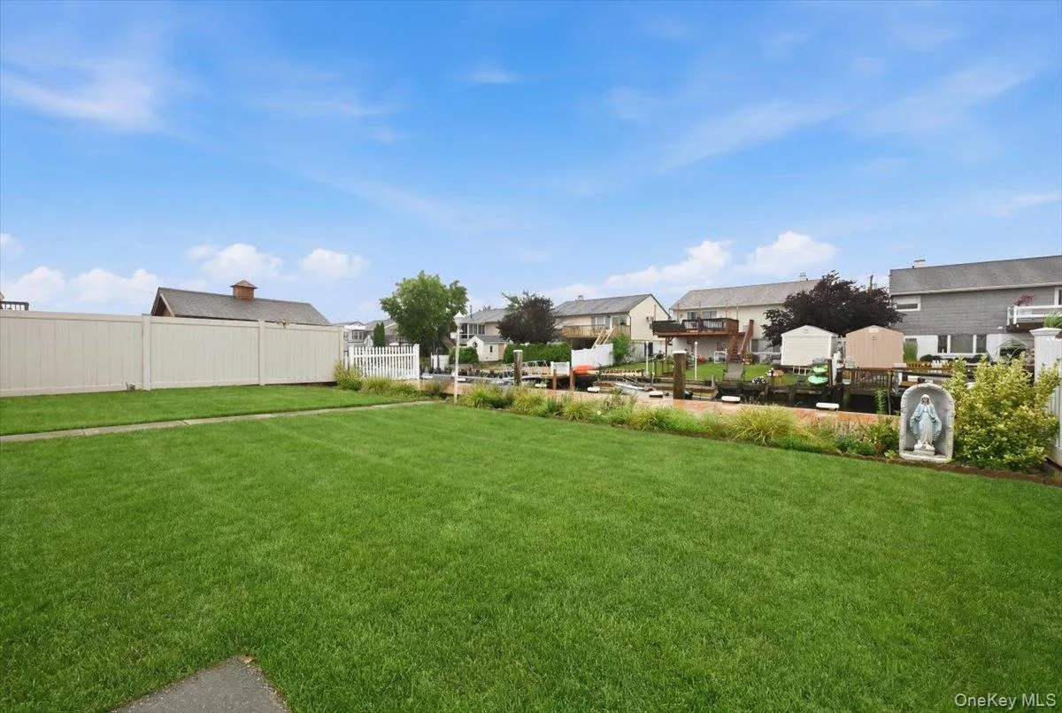 48 1st Street, Hempstead, NY, 3 Bedrooms Bedrooms, 8 Rooms Rooms,2 BathroomsBathrooms,Residential,For Rent,1st,0,1023066 48 1st Street, Hempstead, NY, 3 Bedrooms Bedrooms, 8 Rooms Rooms,2 BathroomsBathrooms,Residential,For Rent,1st,0,1023066