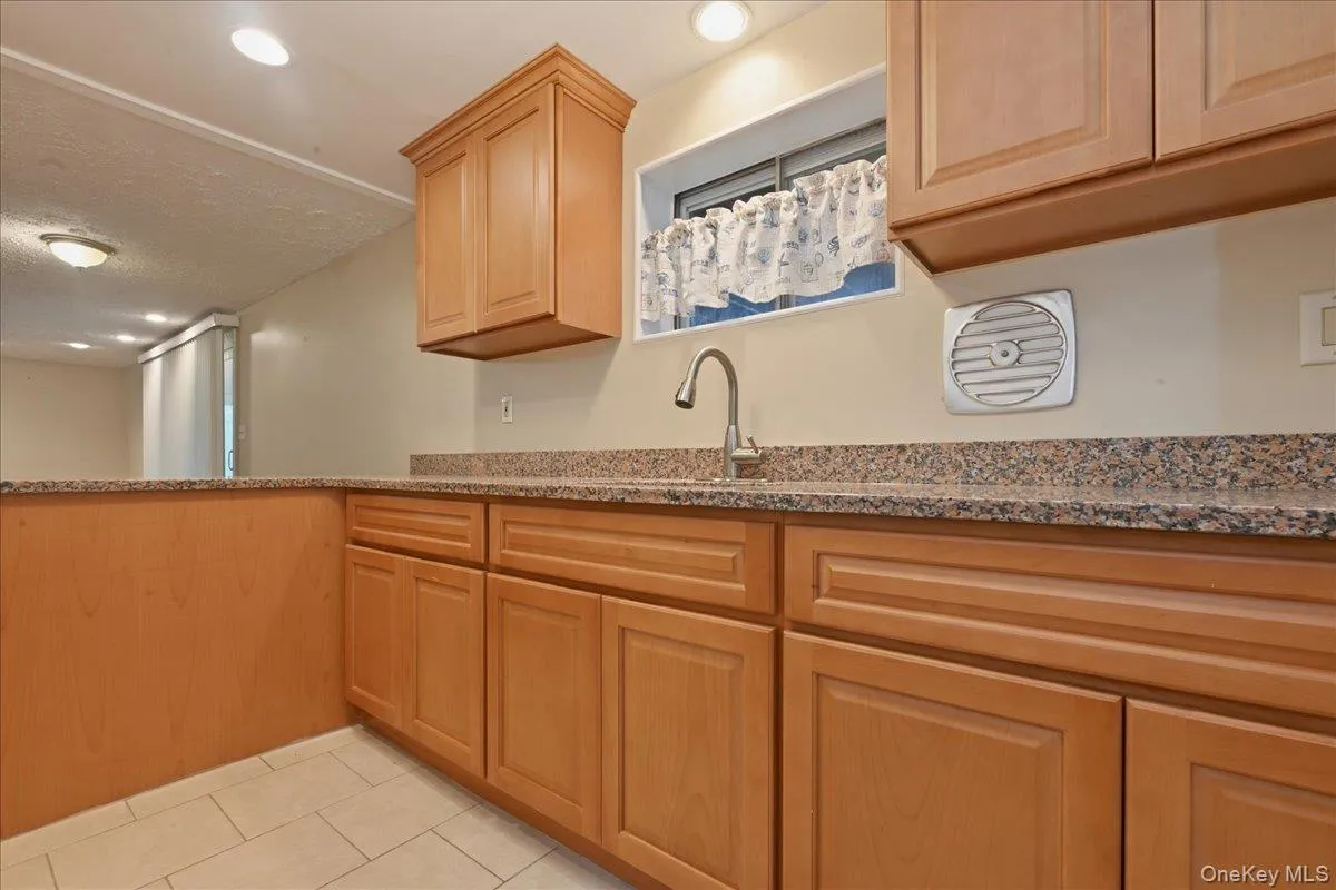 48 1st Street, Hempstead, NY, 3 Bedrooms Bedrooms, 8 Rooms Rooms,2 BathroomsBathrooms,Residential,For Rent,1st,0,1023066 48 1st Street, Hempstead, NY, 3 Bedrooms Bedrooms, 8 Rooms Rooms,2 BathroomsBathrooms,Residential,For Rent,1st,0,1023066