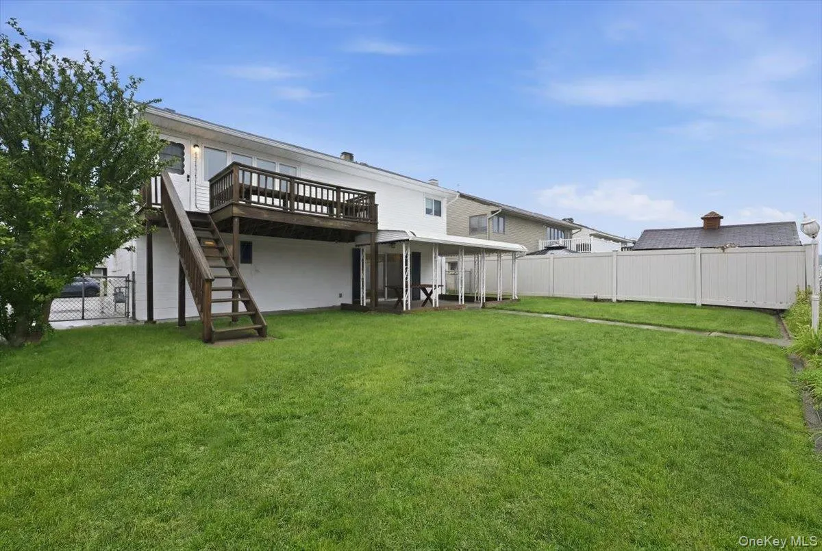 48 1st Street, Hempstead, NY, 3 Bedrooms Bedrooms, 8 Rooms Rooms,2 BathroomsBathrooms,Residential,For Rent,1st,0,1023066 48 1st Street, Hempstead, NY, 3 Bedrooms Bedrooms, 8 Rooms Rooms,2 BathroomsBathrooms,Residential,For Rent,1st,0,1023066