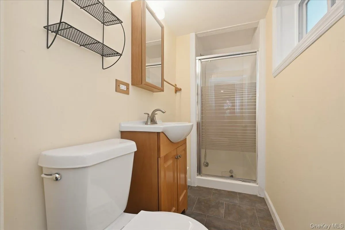 48 1st Street, Hempstead, NY, 3 Bedrooms Bedrooms, 8 Rooms Rooms,2 BathroomsBathrooms,Residential,For Rent,1st,0,1023066 48 1st Street, Hempstead, NY, 3 Bedrooms Bedrooms, 8 Rooms Rooms,2 BathroomsBathrooms,Residential,For Rent,1st,0,1023066