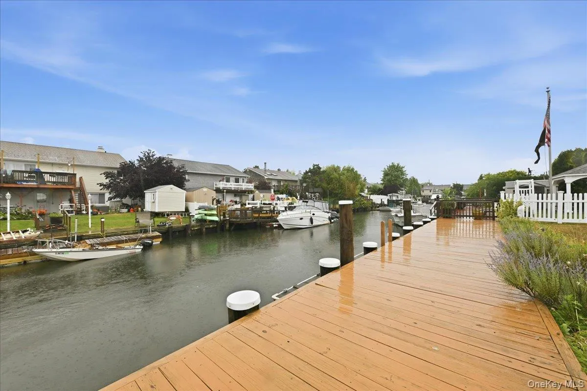 48 1st Street, Hempstead, NY, 3 Bedrooms Bedrooms, 8 Rooms Rooms,2 BathroomsBathrooms,Residential,For Rent,1st,0,1023066 48 1st Street, Hempstead, NY, 3 Bedrooms Bedrooms, 8 Rooms Rooms,2 BathroomsBathrooms,Residential,For Rent,1st,0,1023066