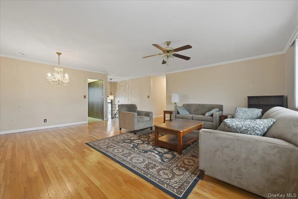 48 1st Street, Hempstead, NY, 3 Bedrooms Bedrooms, 8 Rooms Rooms,2 BathroomsBathrooms,Residential,For Rent,1st,0,1023066 48 1st Street, Hempstead, NY, 3 Bedrooms Bedrooms, 8 Rooms Rooms,2 BathroomsBathrooms,Residential,For Rent,1st,0,1023066