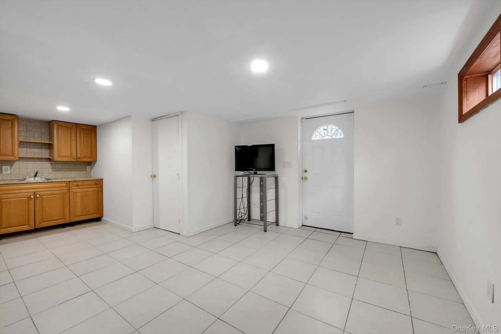 17 Doxey Drive, Glen Cove, NY, 4 Bedrooms Bedrooms, 10 Rooms Rooms,2 BathroomsBathrooms,Residential,For Rent,Doxey,0,1023073 17 Doxey Drive, Glen Cove, NY, 4 Bedrooms Bedrooms, 10 Rooms Rooms,2 BathroomsBathrooms,Residential,For Rent,Doxey,0,1023073