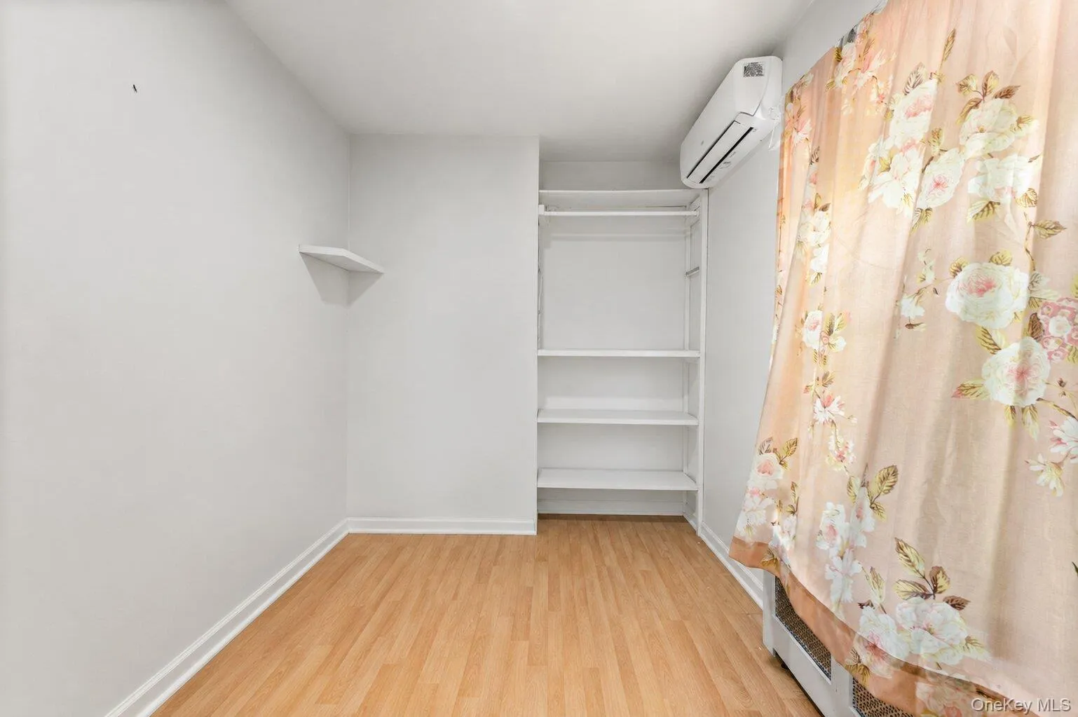 85-40A 79th Street, New York, NY, 4 Bedrooms Bedrooms, 10 Rooms Rooms,3 BathroomsBathrooms,Residential,For Rent,79th,0,1023074 85-40A 79th Street, New York, NY, 4 Bedrooms Bedrooms, 10 Rooms Rooms,3 BathroomsBathrooms,Residential,For Rent,79th,0,1023074