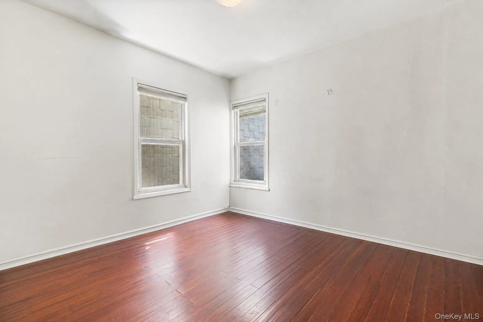 85-40A 79th Street, New York, NY, 4 Bedrooms Bedrooms, 10 Rooms Rooms,3 BathroomsBathrooms,Residential,For Rent,79th,0,1023074 85-40A 79th Street, New York, NY, 4 Bedrooms Bedrooms, 10 Rooms Rooms,3 BathroomsBathrooms,Residential,For Rent,79th,0,1023074