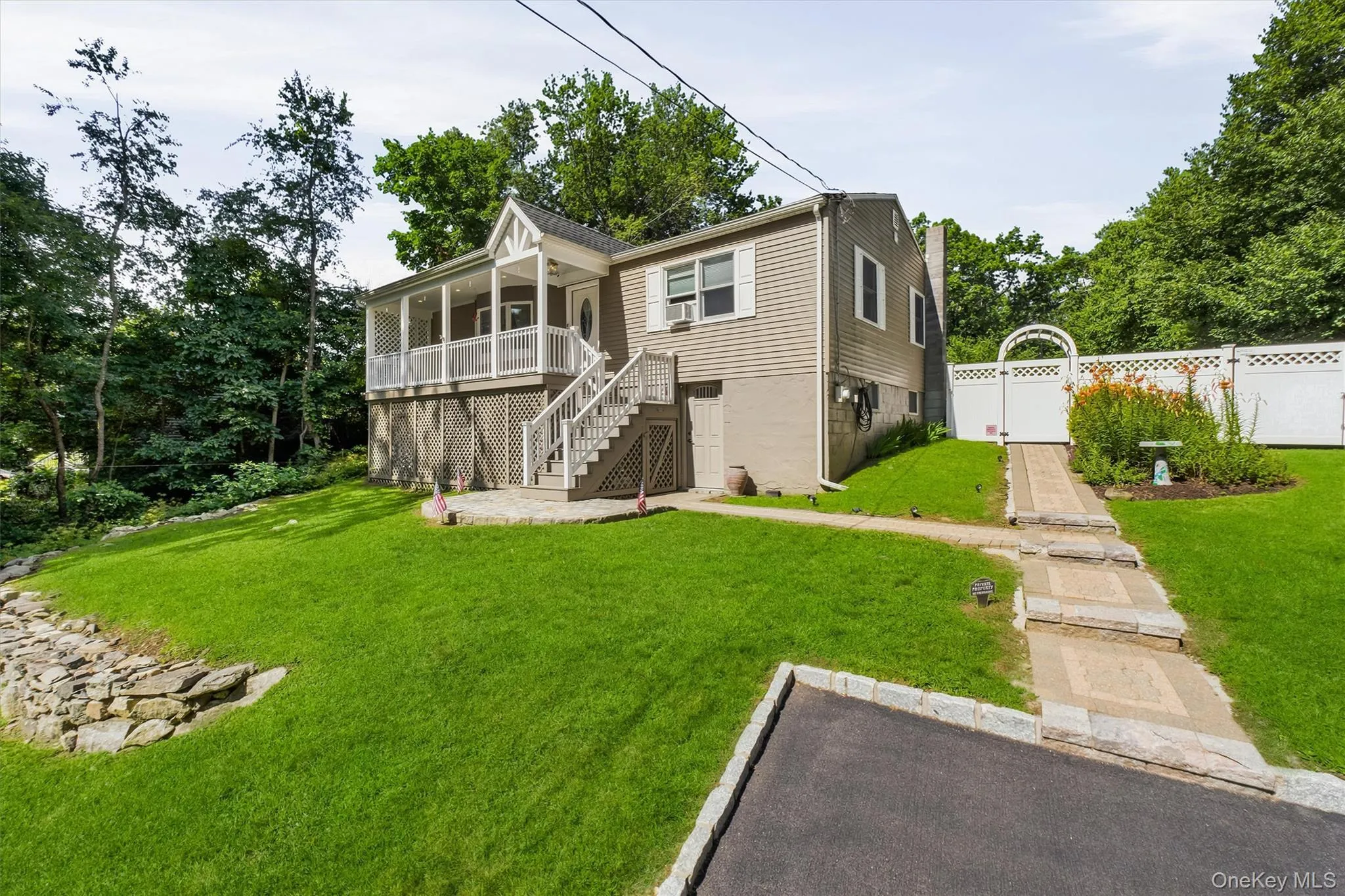 153 Kent Shore Drive, Kent, NY, 3 Bedrooms Bedrooms, 5 Rooms Rooms,1 BathroomBathrooms,Residential,For Rent,Kent Shore,0,1023077 153 Kent Shore Drive, Kent, NY, 3 Bedrooms Bedrooms, 5 Rooms Rooms,1 BathroomBathrooms,Residential,For Rent,Kent Shore,0,1023077