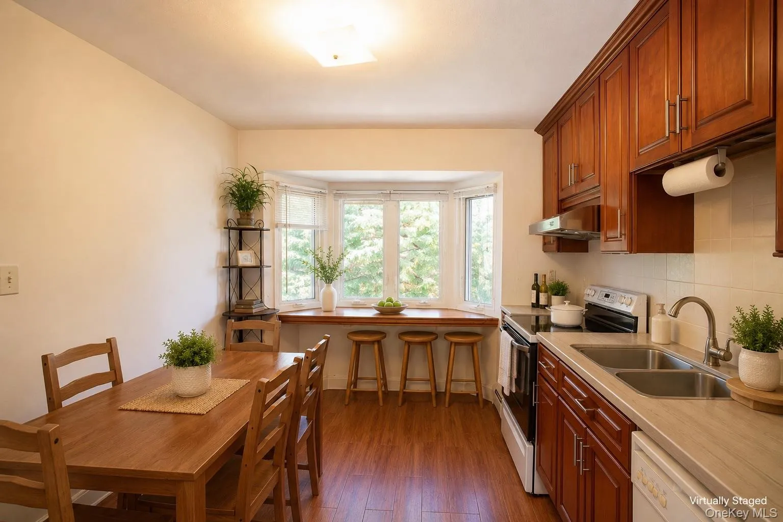 23 Brennan Street, Huntington, NY, 4 Bedrooms Bedrooms, 7 Rooms Rooms,2 BathroomsBathrooms,Residential,For Rent,Brennan,0,1023082 23 Brennan Street, Huntington, NY, 4 Bedrooms Bedrooms, 7 Rooms Rooms,2 BathroomsBathrooms,Residential,For Rent,Brennan,0,1023082