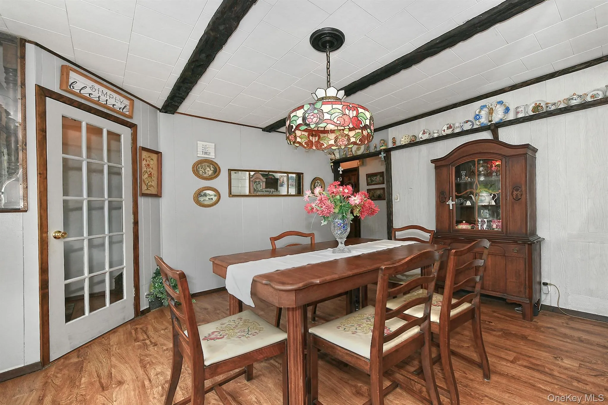 11 Bonnybill Drive, Brookhaven, NY, 5 Bedrooms Bedrooms, 9 Rooms Rooms,2 BathroomsBathrooms,Residential,For Rent,Bonnybill,0,1023083 11 Bonnybill Drive, Brookhaven, NY, 5 Bedrooms Bedrooms, 9 Rooms Rooms,2 BathroomsBathrooms,Residential,For Rent,Bonnybill,0,1023083