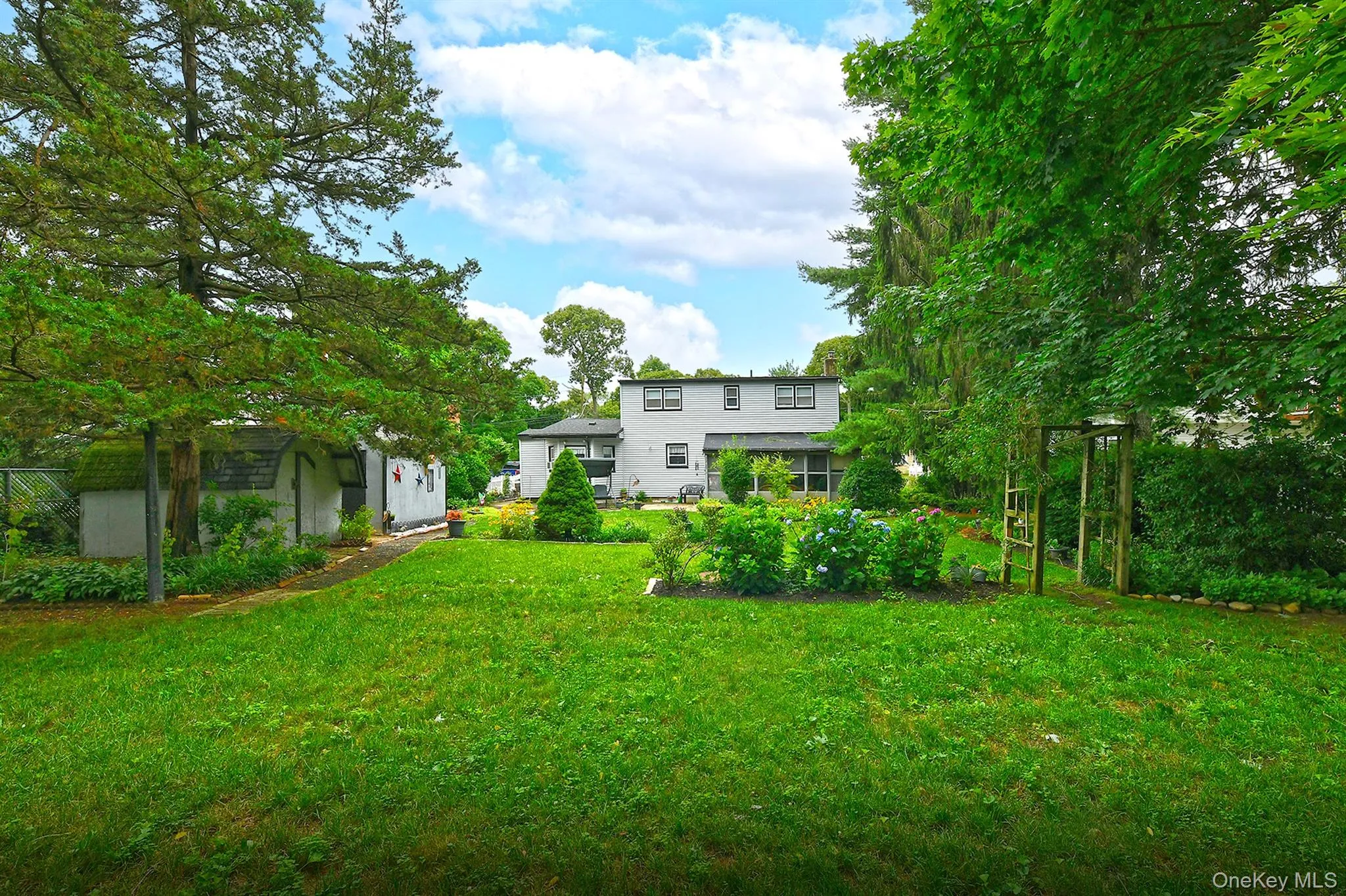 11 Bonnybill Drive, Brookhaven, NY, 5 Bedrooms Bedrooms, 9 Rooms Rooms,2 BathroomsBathrooms,Residential,For Rent,Bonnybill,0,1023083 11 Bonnybill Drive, Brookhaven, NY, 5 Bedrooms Bedrooms, 9 Rooms Rooms,2 BathroomsBathrooms,Residential,For Rent,Bonnybill,0,1023083