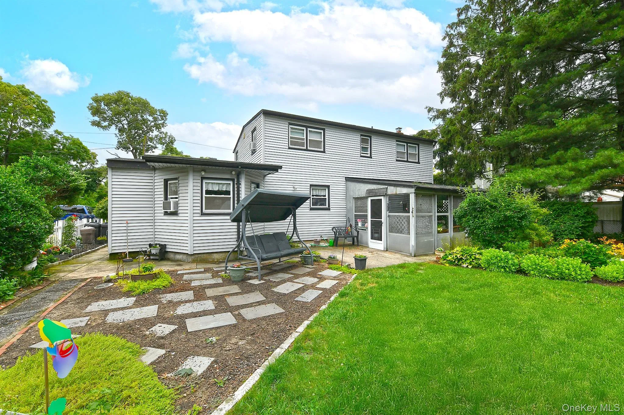 11 Bonnybill Drive, Brookhaven, NY, 5 Bedrooms Bedrooms, 9 Rooms Rooms,2 BathroomsBathrooms,Residential,For Rent,Bonnybill,0,1023083 11 Bonnybill Drive, Brookhaven, NY, 5 Bedrooms Bedrooms, 9 Rooms Rooms,2 BathroomsBathrooms,Residential,For Rent,Bonnybill,0,1023083