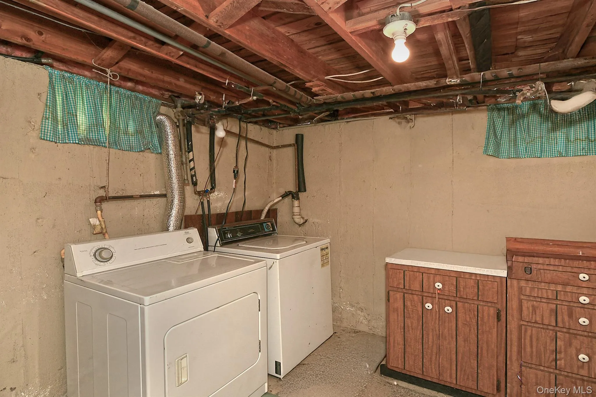 11 Bonnybill Drive, Brookhaven, NY, 5 Bedrooms Bedrooms, 9 Rooms Rooms,2 BathroomsBathrooms,Residential,For Rent,Bonnybill,0,1023083 11 Bonnybill Drive, Brookhaven, NY, 5 Bedrooms Bedrooms, 9 Rooms Rooms,2 BathroomsBathrooms,Residential,For Rent,Bonnybill,0,1023083