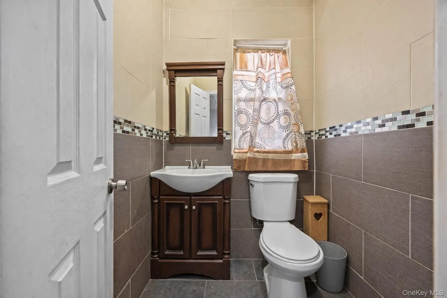 831 224th Street, New York, NY, 3 Bedrooms Bedrooms, 9 Rooms Rooms,2 BathroomsBathrooms,Residential,For Rent,224th,0,1023088 831 224th Street, New York, NY, 3 Bedrooms Bedrooms, 9 Rooms Rooms,2 BathroomsBathrooms,Residential,For Rent,224th,0,1023088
