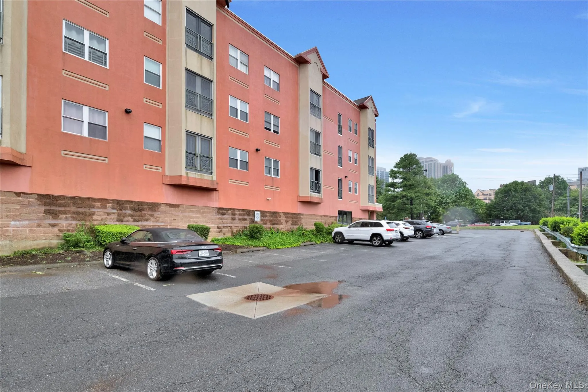 Plenty of parking for residents and guests. Inside parking garage also is included. Plenty of parking for residents and guests. Inside parking garage also is included.