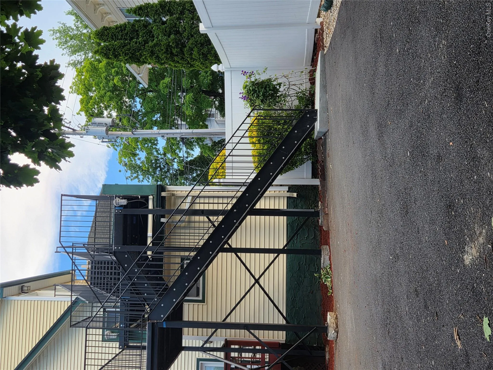 210 Main Street, Orangetown, NY, 2 Bedrooms Bedrooms, 5 Rooms Rooms,1 BathroomBathrooms,Residential Lease,For Rent,Main,0,1023095 210 Main Street, Orangetown, NY, 2 Bedrooms Bedrooms, 5 Rooms Rooms,1 BathroomBathrooms,Residential Lease,For Rent,Main,0,1023095