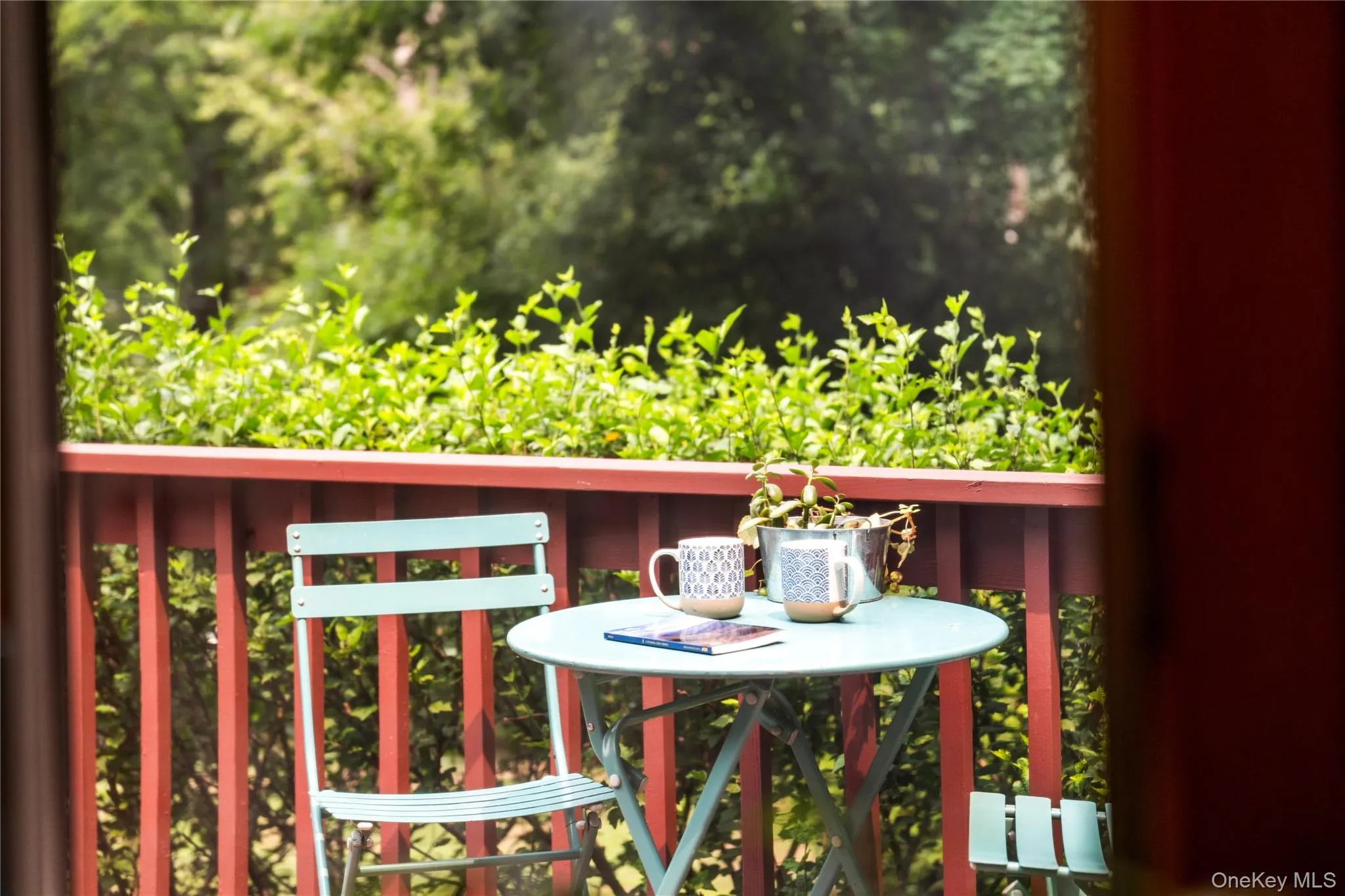 Morning coffee with the song birds. Morning coffee with the song birds.