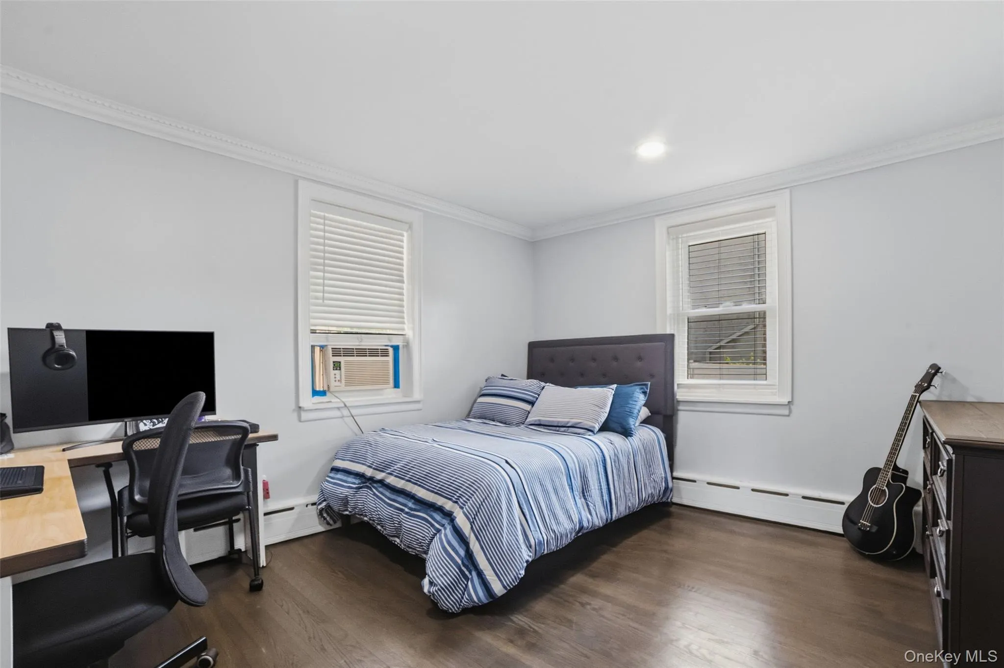 1090 Midland Avenue, Yonkers, NY, 3 Bedrooms Bedrooms, 6 Rooms Rooms,2 BathroomsBathrooms,Residential,For Rent,Midland,0,1023098 1090 Midland Avenue, Yonkers, NY, 3 Bedrooms Bedrooms, 6 Rooms Rooms,2 BathroomsBathrooms,Residential,For Rent,Midland,0,1023098