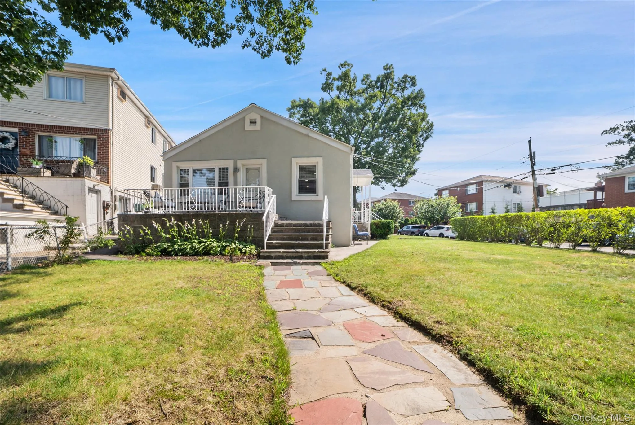 1090 Midland Avenue, Yonkers, NY, 3 Bedrooms Bedrooms, 6 Rooms Rooms,2 BathroomsBathrooms,Residential,For Rent,Midland,0,1023098 1090 Midland Avenue, Yonkers, NY, 3 Bedrooms Bedrooms, 6 Rooms Rooms,2 BathroomsBathrooms,Residential,For Rent,Midland,0,1023098