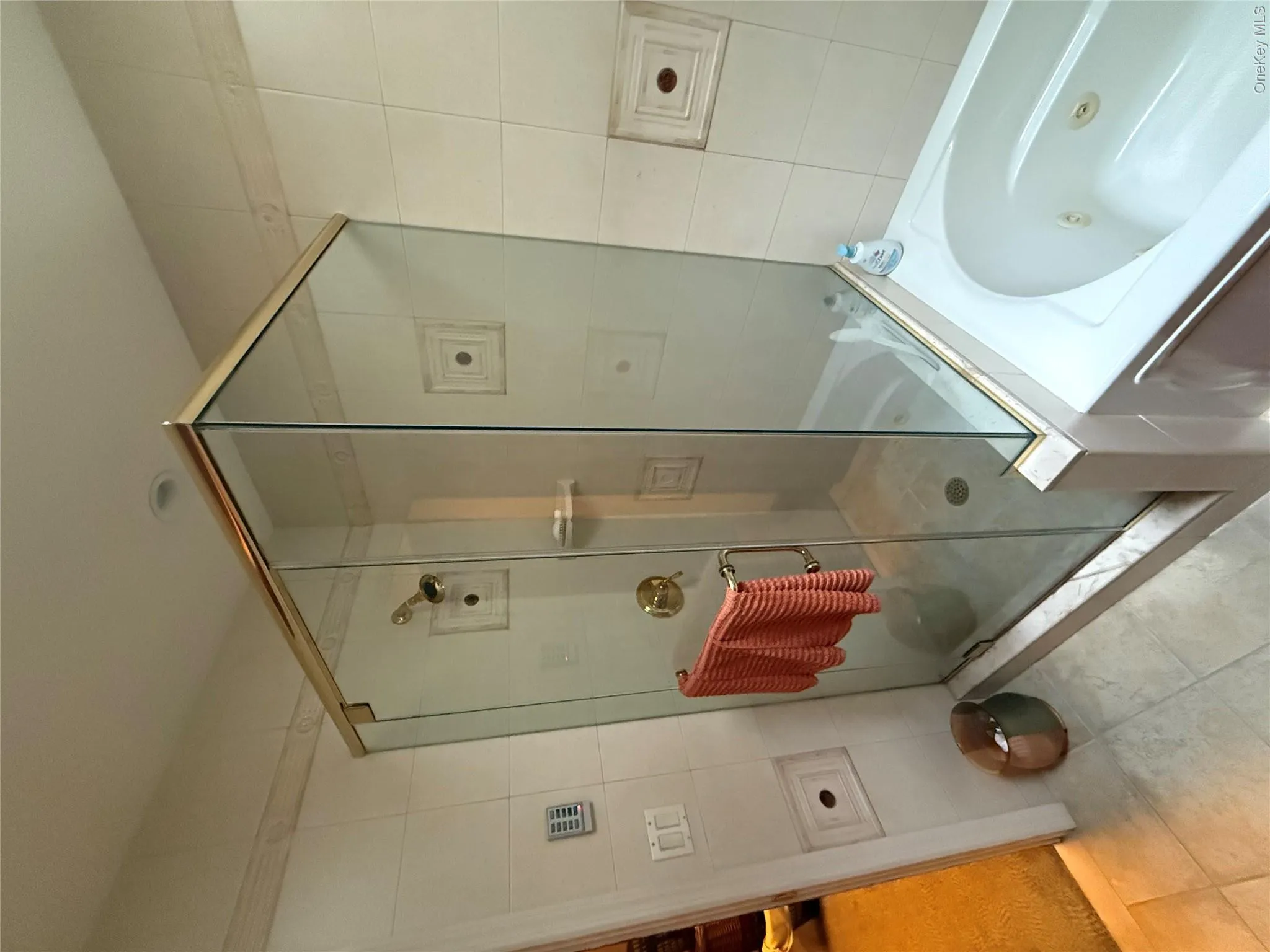 64-23 84th Street, New York, NY, 4 Bedrooms Bedrooms, 8 Rooms Rooms,2 BathroomsBathrooms,Residential,For Rent,84th,0,1023100 64-23 84th Street, New York, NY, 4 Bedrooms Bedrooms, 8 Rooms Rooms,2 BathroomsBathrooms,Residential,For Rent,84th,0,1023100