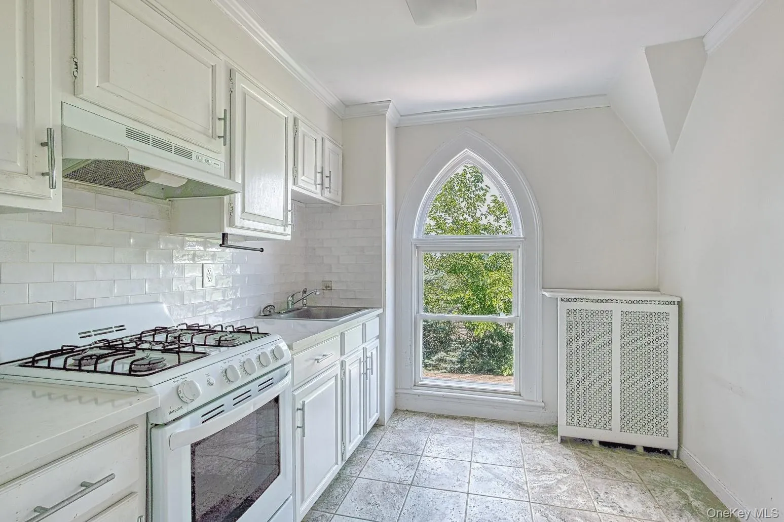 146 Main Street, Greenburgh, NY, 2 Bedrooms Bedrooms, 4 Rooms Rooms,1 BathroomBathrooms,Residential Lease,For Rent,Main,0,1023101 146 Main Street, Greenburgh, NY, 2 Bedrooms Bedrooms, 4 Rooms Rooms,1 BathroomBathrooms,Residential Lease,For Rent,Main,0,1023101