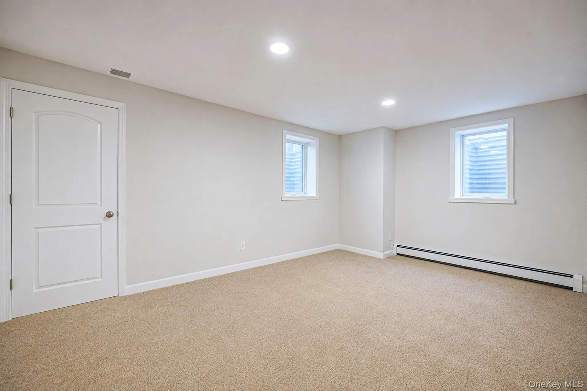 1096 Manor Lane, Islip, NY, 3 Bedrooms Bedrooms, 7 Rooms Rooms,2 BathroomsBathrooms,Residential,For Rent,Manor,0,1023102 1096 Manor Lane, Islip, NY, 3 Bedrooms Bedrooms, 7 Rooms Rooms,2 BathroomsBathrooms,Residential,For Rent,Manor,0,1023102
