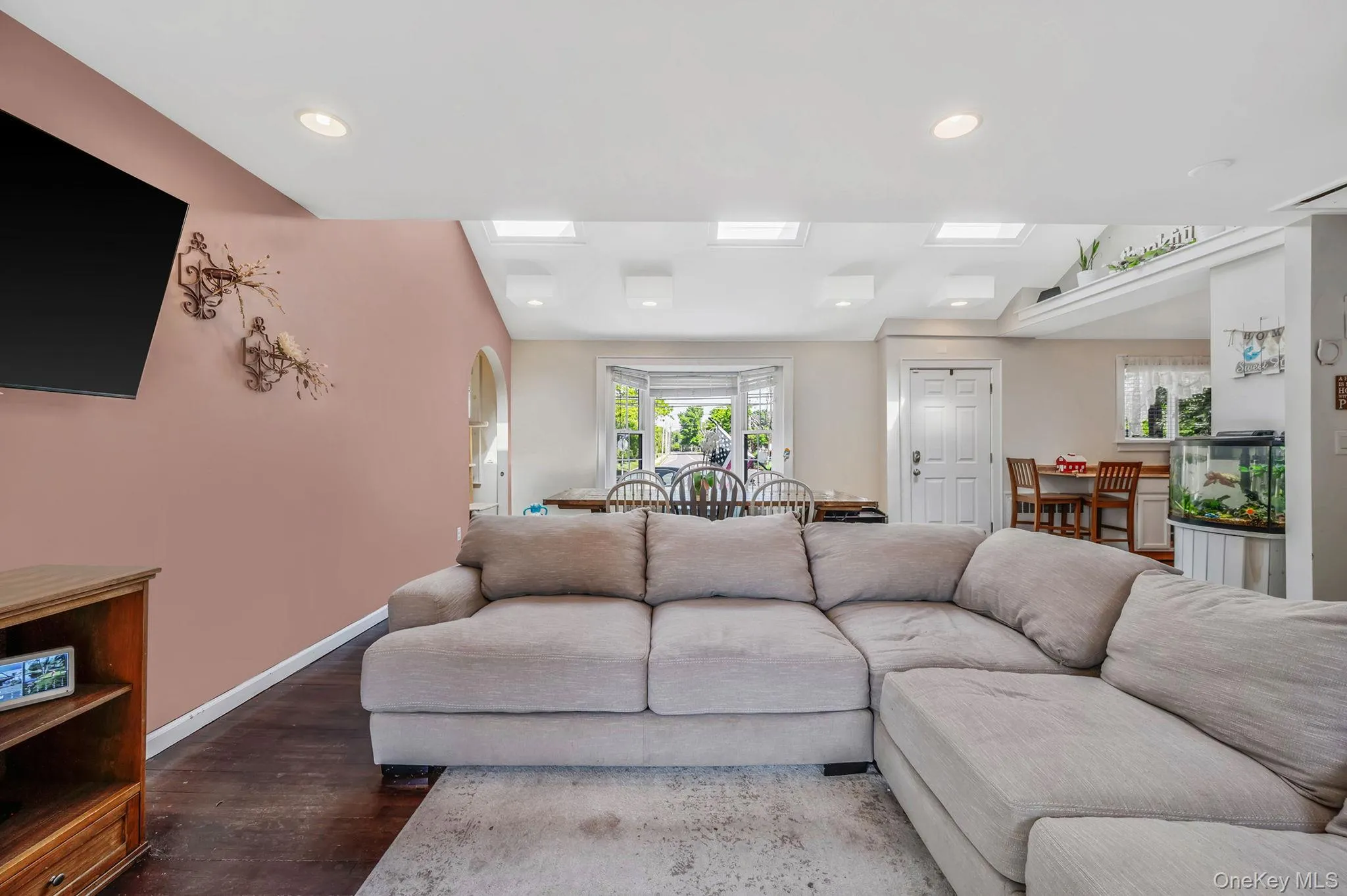 1096 Manor Lane, Islip, NY, 3 Bedrooms Bedrooms, 7 Rooms Rooms,2 BathroomsBathrooms,Residential,For Rent,Manor,0,1023102 1096 Manor Lane, Islip, NY, 3 Bedrooms Bedrooms, 7 Rooms Rooms,2 BathroomsBathrooms,Residential,For Rent,Manor,0,1023102