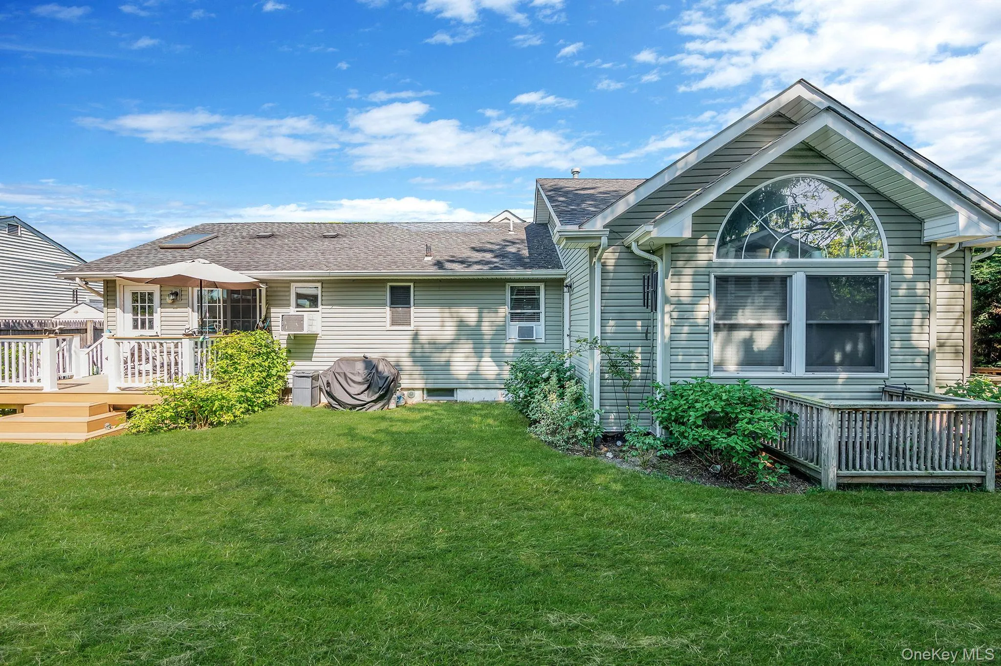 1096 Manor Lane, Islip, NY, 3 Bedrooms Bedrooms, 7 Rooms Rooms,2 BathroomsBathrooms,Residential,For Rent,Manor,0,1023102 1096 Manor Lane, Islip, NY, 3 Bedrooms Bedrooms, 7 Rooms Rooms,2 BathroomsBathrooms,Residential,For Rent,Manor,0,1023102