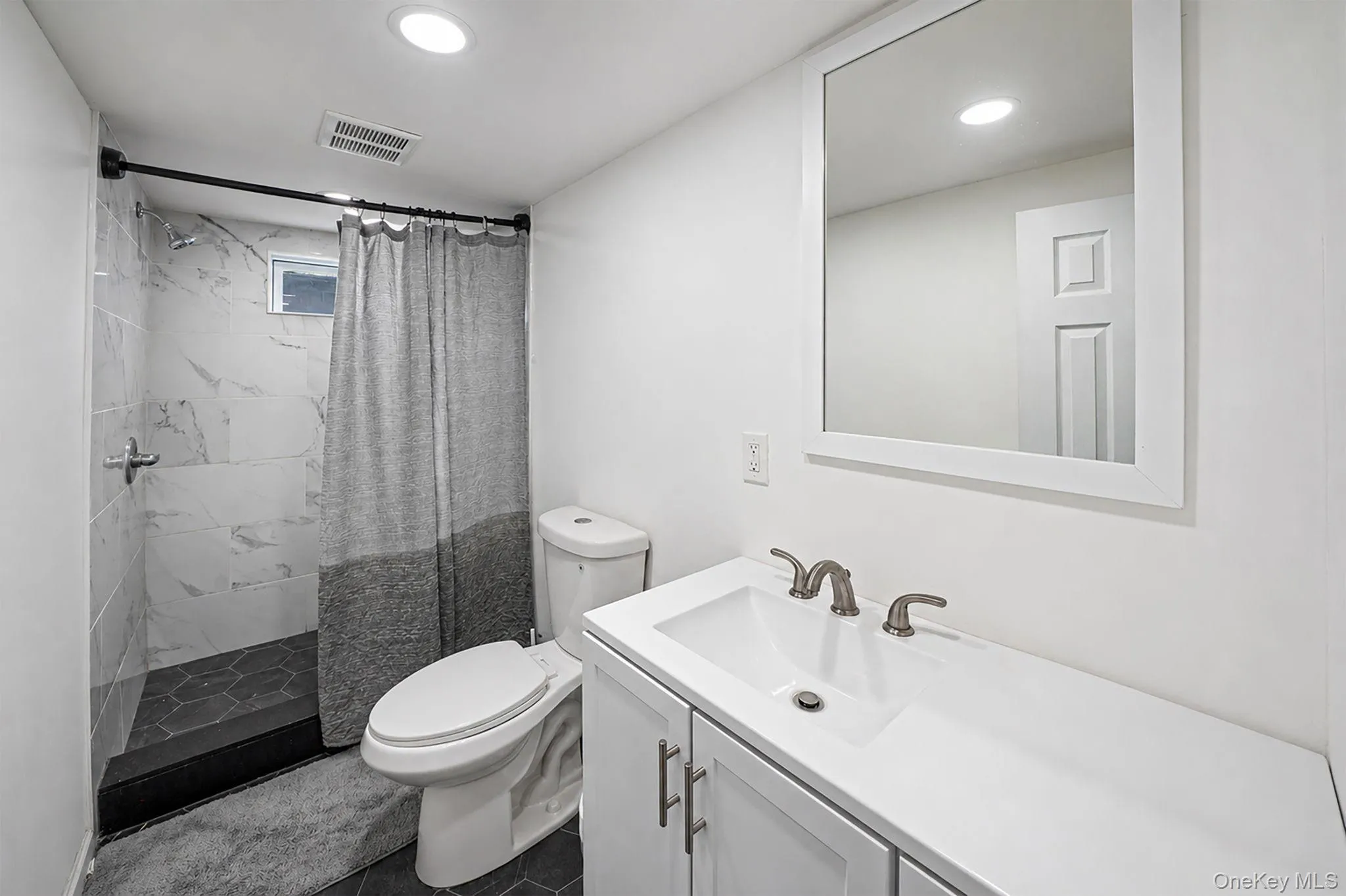 18 Jackson Street, Babylon, NY, 3 Bedrooms Bedrooms, 9 Rooms Rooms,2 BathroomsBathrooms,Residential,For Rent,Jackson,0,1023107 18 Jackson Street, Babylon, NY, 3 Bedrooms Bedrooms, 9 Rooms Rooms,2 BathroomsBathrooms,Residential,For Rent,Jackson,0,1023107