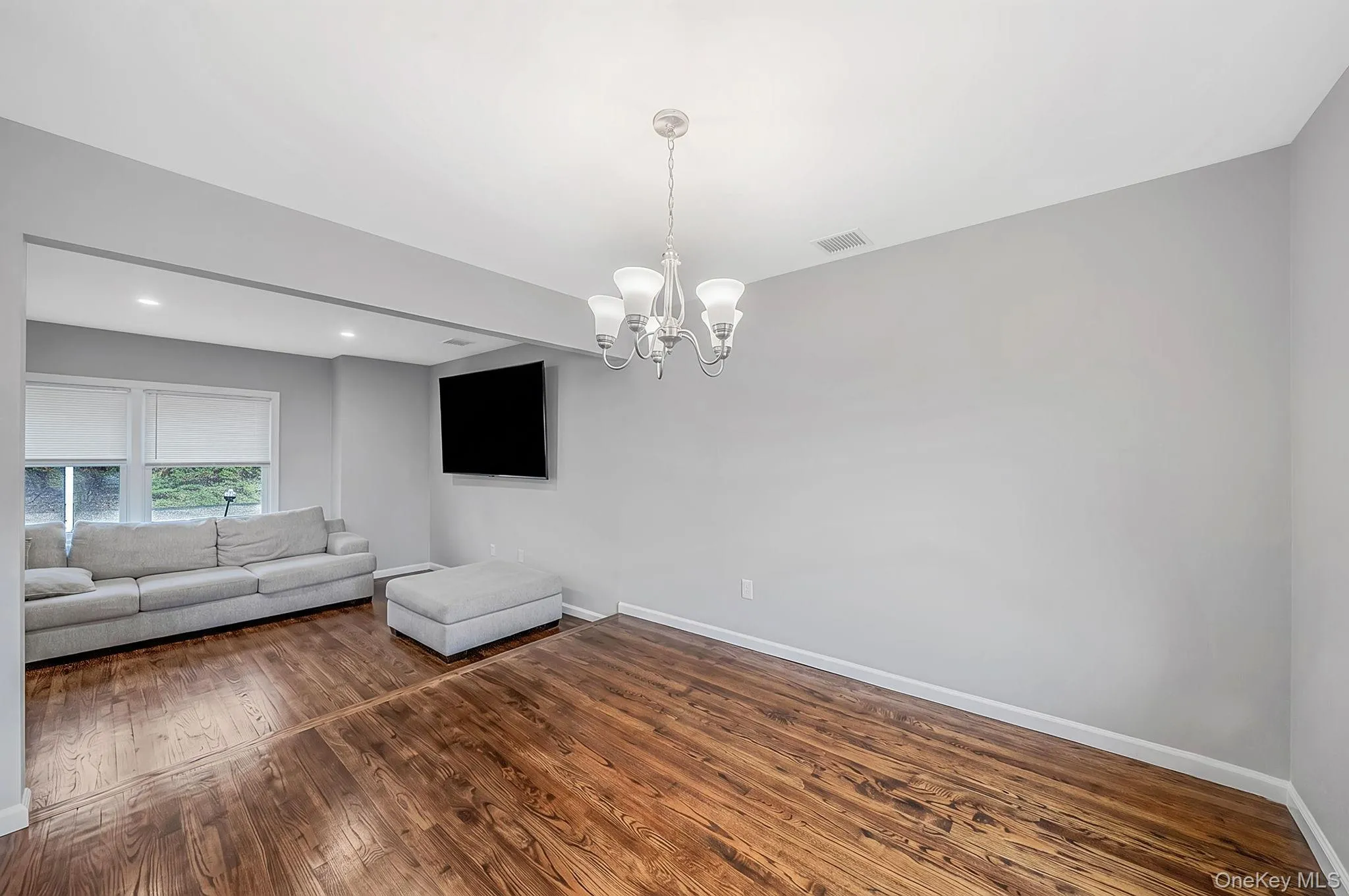 18 Jackson Street, Babylon, NY, 3 Bedrooms Bedrooms, 9 Rooms Rooms,2 BathroomsBathrooms,Residential,For Rent,Jackson,0,1023107 18 Jackson Street, Babylon, NY, 3 Bedrooms Bedrooms, 9 Rooms Rooms,2 BathroomsBathrooms,Residential,For Rent,Jackson,0,1023107