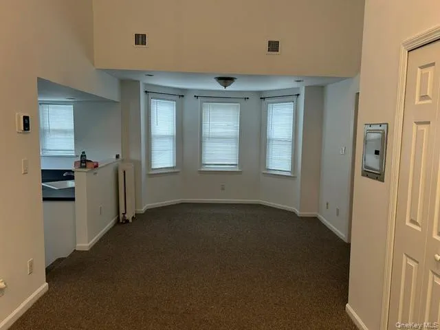 232 Cleveland Avenue, Hempstead, NY, 2 Bedrooms Bedrooms, 4 Rooms Rooms,1 BathroomBathrooms,Residential Lease,For Rent,Cleveland,0,1023109 232 Cleveland Avenue, Hempstead, NY, 2 Bedrooms Bedrooms, 4 Rooms Rooms,1 BathroomBathrooms,Residential Lease,For Rent,Cleveland,0,1023109