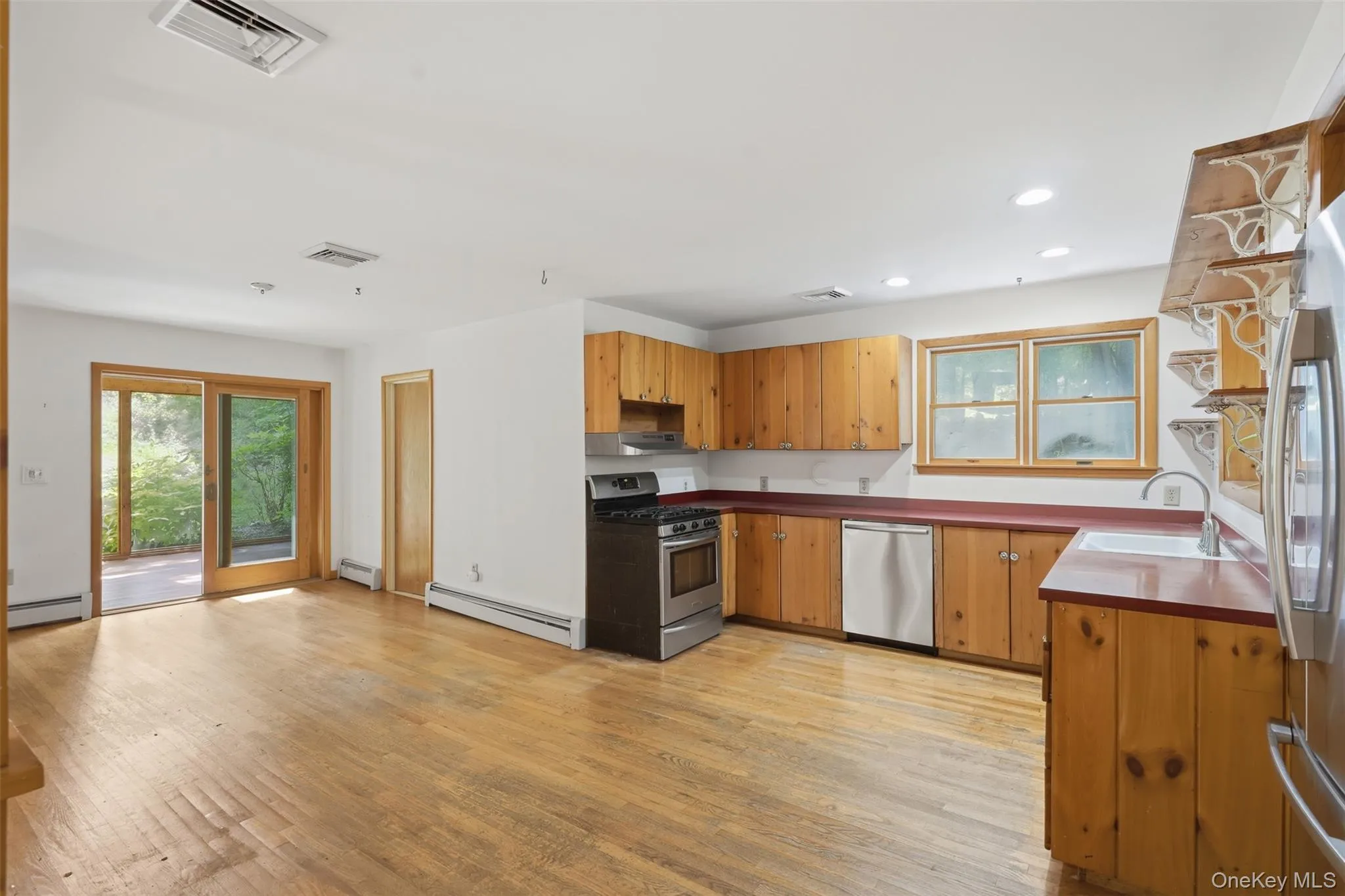 103 Old Ridge Road, Warwick (town), NY, 3 Bedrooms Bedrooms, 6 Rooms Rooms,2 BathroomsBathrooms,Residential,For Rent,Old Ridge,0,1023112 103 Old Ridge Road, Warwick (town), NY, 3 Bedrooms Bedrooms, 6 Rooms Rooms,2 BathroomsBathrooms,Residential,For Rent,Old Ridge,0,1023112