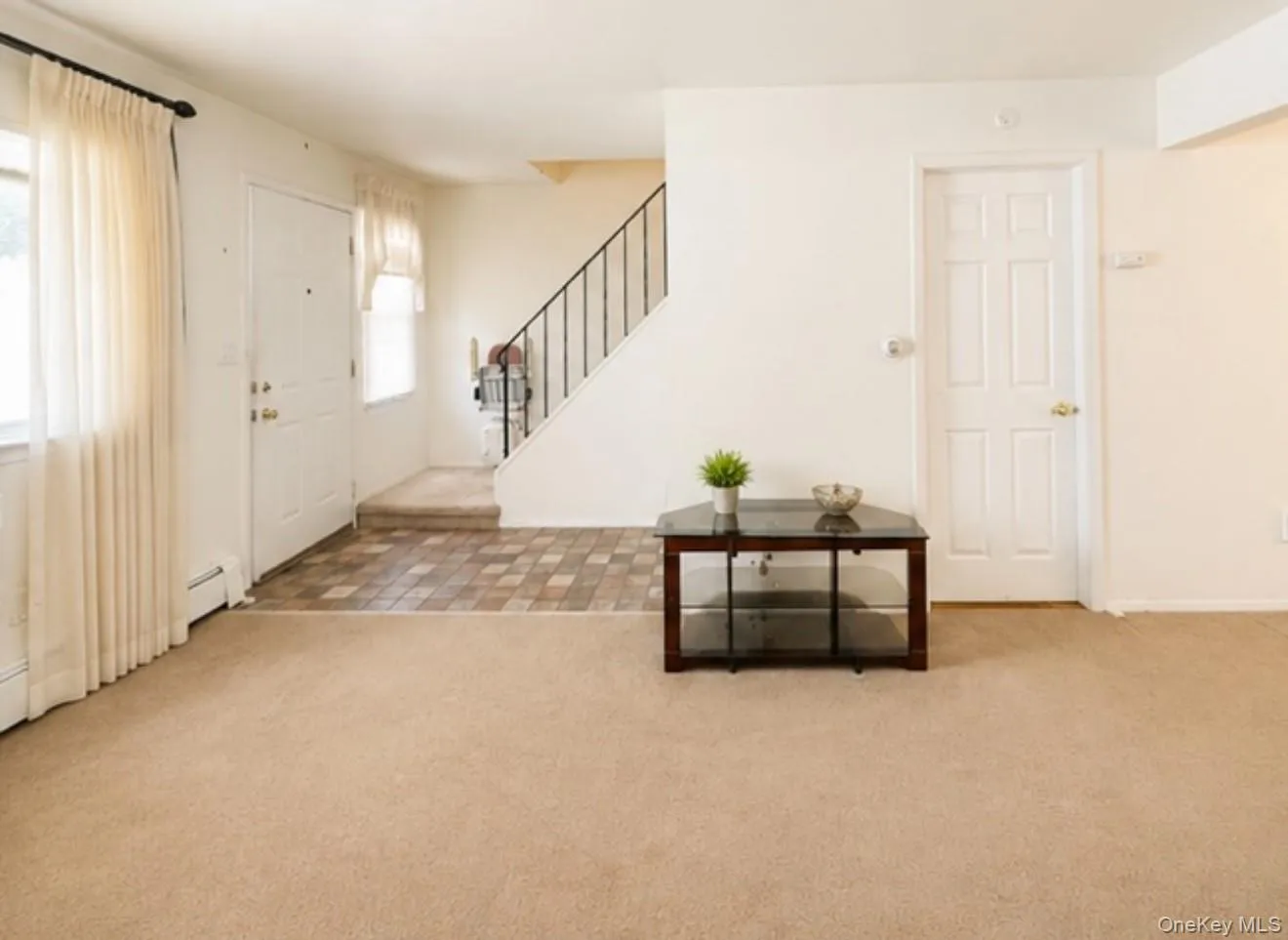 83 Carmine Drive, Wappinger, NY, 2 Bedrooms Bedrooms, 6 Rooms Rooms,1 BathroomBathrooms,Residential,For Rent,Carmine,0,1023117 83 Carmine Drive, Wappinger, NY, 2 Bedrooms Bedrooms, 6 Rooms Rooms,1 BathroomBathrooms,Residential,For Rent,Carmine,0,1023117