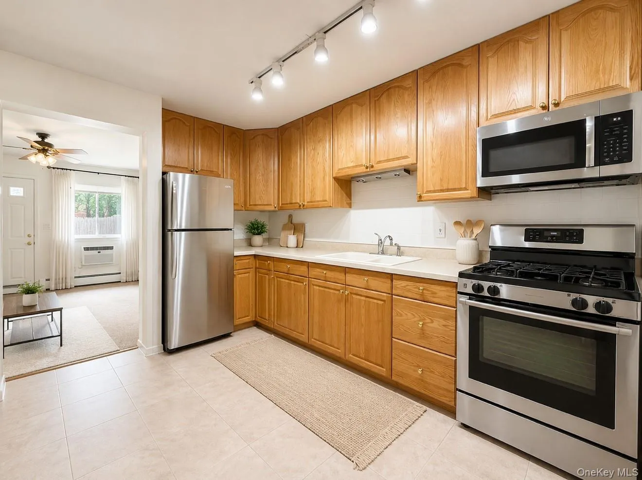 83 Carmine Drive, Wappinger, NY, 2 Bedrooms Bedrooms, 6 Rooms Rooms,1 BathroomBathrooms,Residential,For Rent,Carmine,0,1023117 83 Carmine Drive, Wappinger, NY, 2 Bedrooms Bedrooms, 6 Rooms Rooms,1 BathroomBathrooms,Residential,For Rent,Carmine,0,1023117