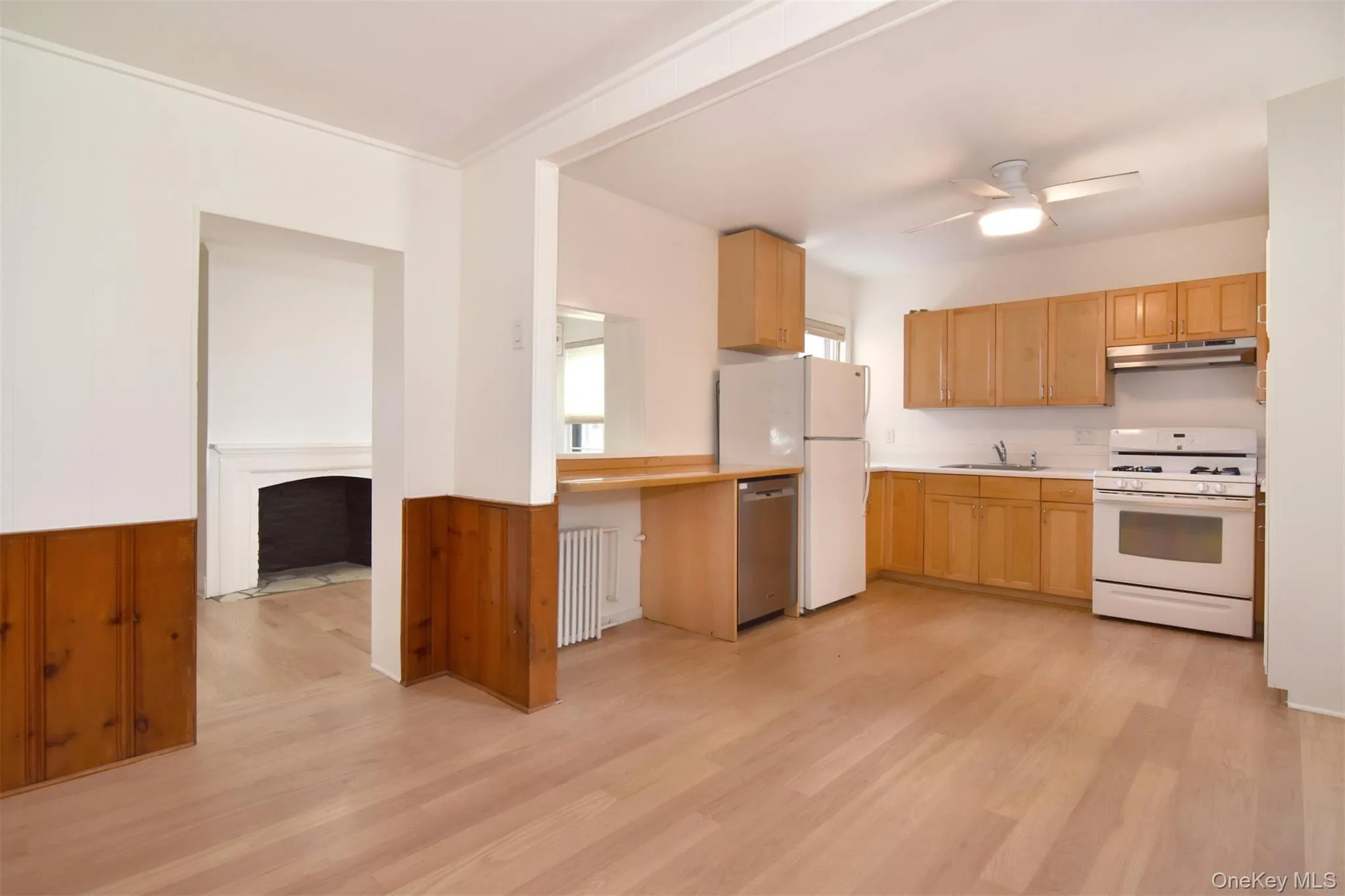 104 Main Street, Greenburgh, NY, 1 Bedroom Bedrooms, 3 Rooms Rooms,1 BathroomBathrooms,Residential Lease,For Rent,Main,0,1023119 104 Main Street, Greenburgh, NY, 1 Bedroom Bedrooms, 3 Rooms Rooms,1 BathroomBathrooms,Residential Lease,For Rent,Main,0,1023119