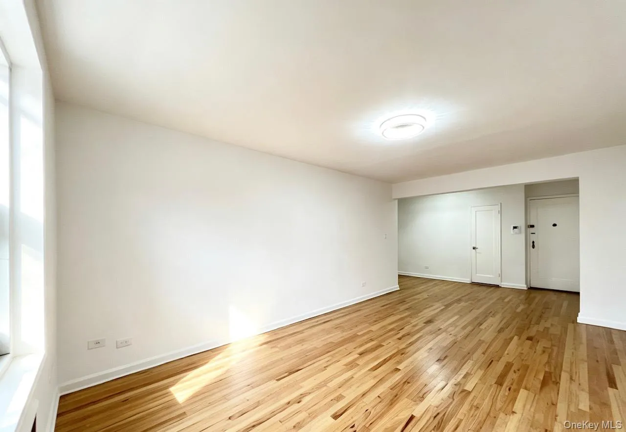 3410 75th street, New York, NY, 2 Bedrooms Bedrooms, 5 Rooms Rooms,1 BathroomBathrooms,Residential,For Rent,75th street,0,1023124 3410 75th street, New York, NY, 2 Bedrooms Bedrooms, 5 Rooms Rooms,1 BathroomBathrooms,Residential,For Rent,75th street,0,1023124