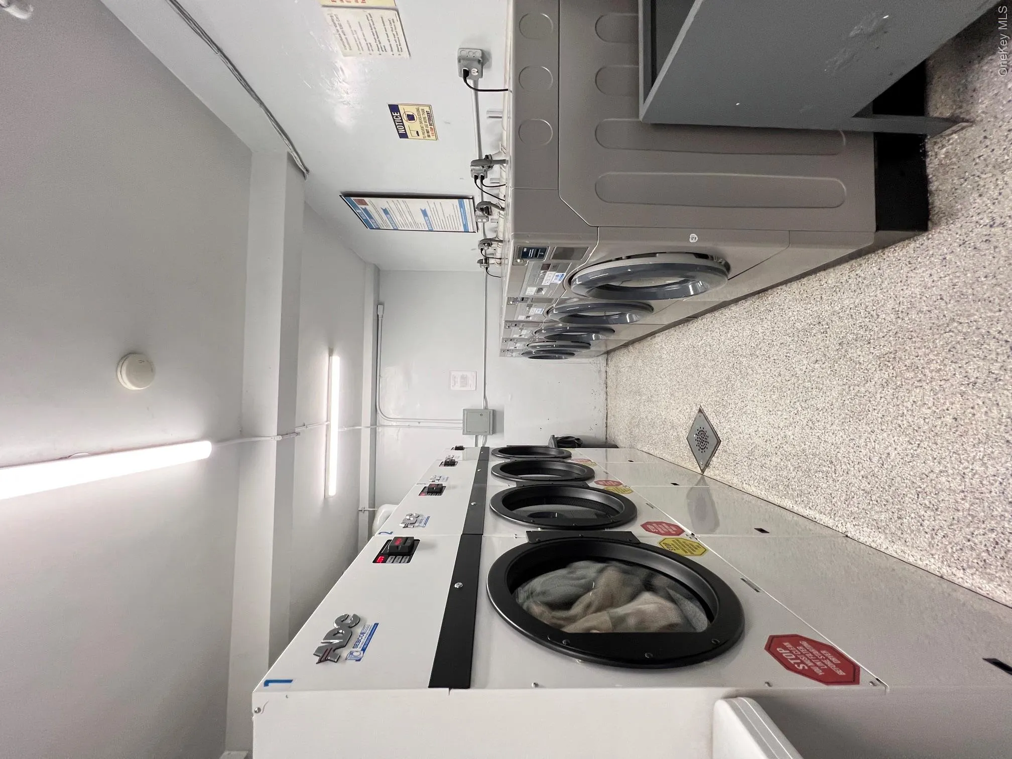 3410 75th street, New York, NY, 2 Bedrooms Bedrooms, 5 Rooms Rooms,1 BathroomBathrooms,Residential,For Rent,75th street,0,1023124 3410 75th street, New York, NY, 2 Bedrooms Bedrooms, 5 Rooms Rooms,1 BathroomBathrooms,Residential,For Rent,75th street,0,1023124
