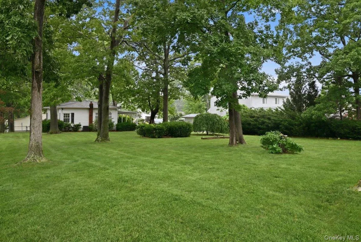 89 4th Street, Islip, NY, 3 Bedrooms Bedrooms, 6 Rooms Rooms,1 BathroomBathrooms,Residential,For Rent,4th,0,1023126 89 4th Street, Islip, NY, 3 Bedrooms Bedrooms, 6 Rooms Rooms,1 BathroomBathrooms,Residential,For Rent,4th,0,1023126