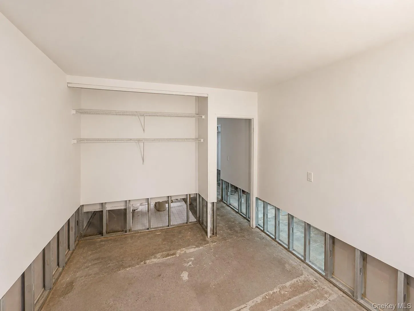 572 Louisiana Avenue, New York, NY, 2 Bedrooms Bedrooms, 6 Rooms Rooms,2 BathroomsBathrooms,Residential,For Rent,Louisiana,0,1023128 572 Louisiana Avenue, New York, NY, 2 Bedrooms Bedrooms, 6 Rooms Rooms,2 BathroomsBathrooms,Residential,For Rent,Louisiana,0,1023128