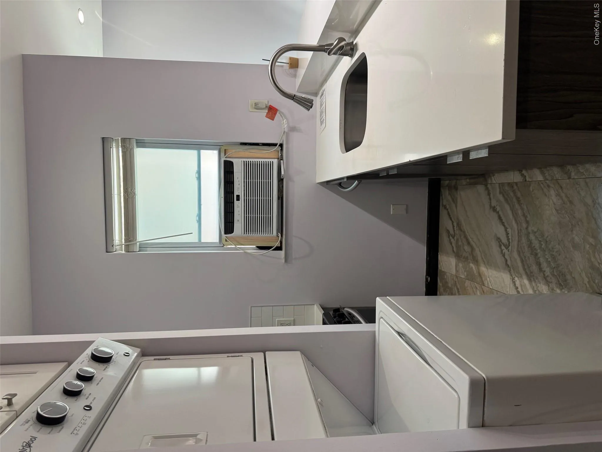 7305 Metropolitan Avenue, New York, NY, 2 Bedrooms Bedrooms, 4 Rooms Rooms,1 BathroomBathrooms,Residential Lease,For Rent,Metropolitan,0,1023130 7305 Metropolitan Avenue, New York, NY, 2 Bedrooms Bedrooms, 4 Rooms Rooms,1 BathroomBathrooms,Residential Lease,For Rent,Metropolitan,0,1023130