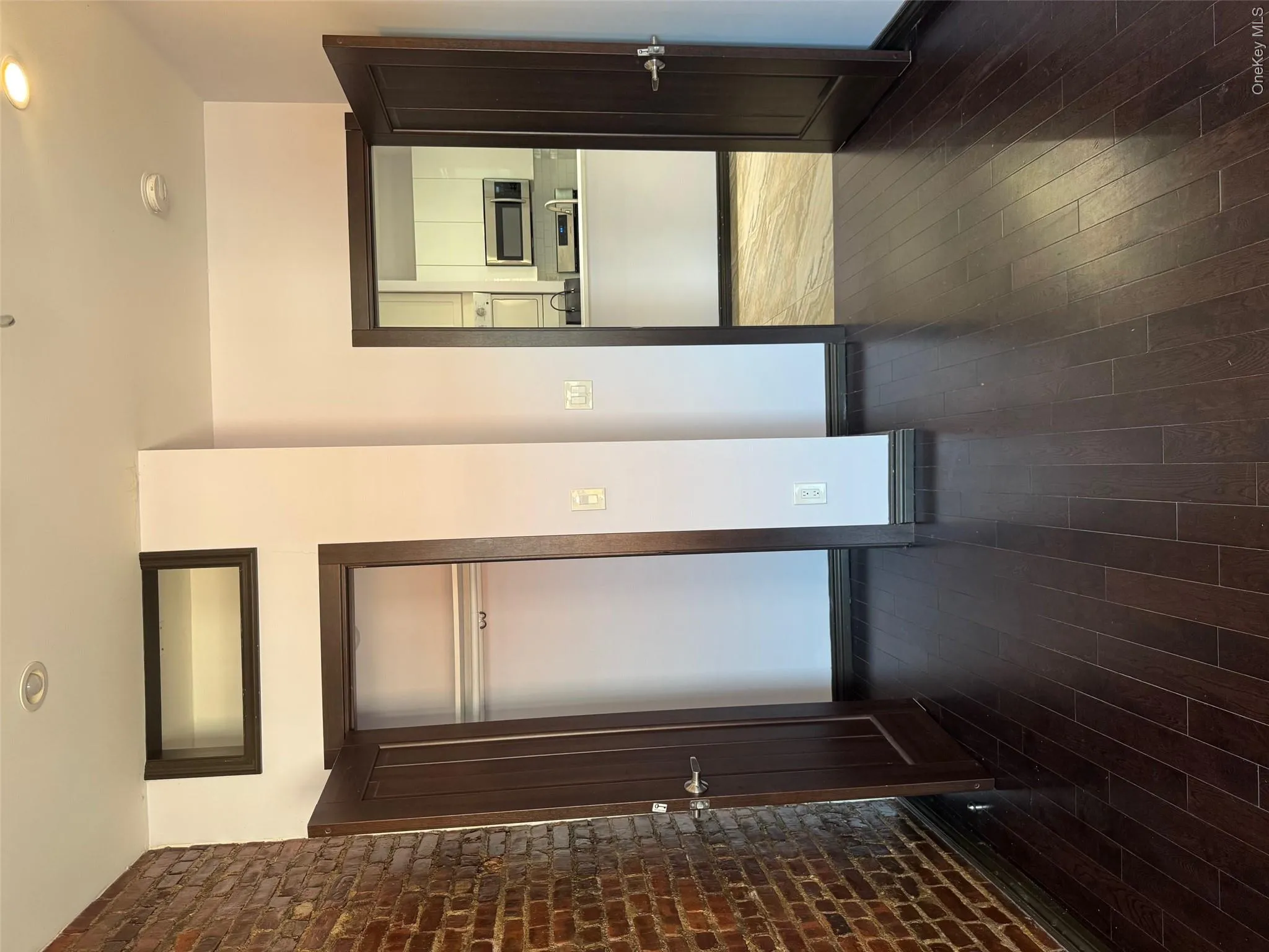 7305 Metropolitan Avenue, New York, NY, 2 Bedrooms Bedrooms, 4 Rooms Rooms,1 BathroomBathrooms,Residential Lease,For Rent,Metropolitan,0,1023130 7305 Metropolitan Avenue, New York, NY, 2 Bedrooms Bedrooms, 4 Rooms Rooms,1 BathroomBathrooms,Residential Lease,For Rent,Metropolitan,0,1023130
