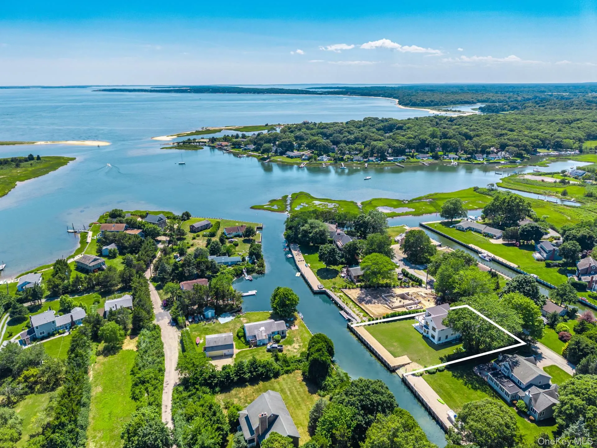 195 Williamsburg Drive, Southold 195 Williamsburg Drive, Southold