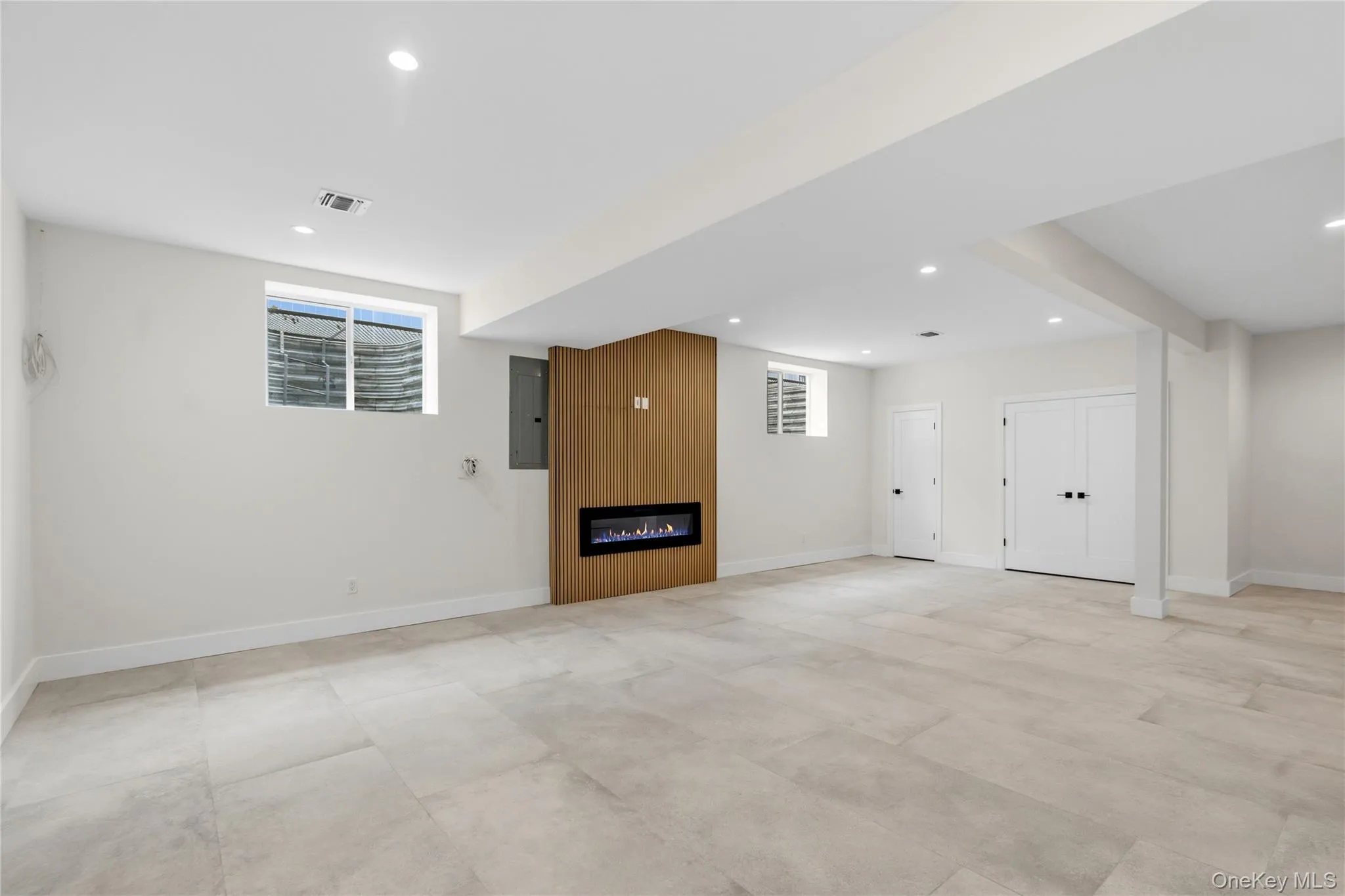 28 Choir Lane, Hempstead, NY, 5 Bedrooms Bedrooms, 15 Rooms Rooms,5 BathroomsBathrooms,Residential,For Rent,Choir,0,1023136 28 Choir Lane, Hempstead, NY, 5 Bedrooms Bedrooms, 15 Rooms Rooms,5 BathroomsBathrooms,Residential,For Rent,Choir,0,1023136